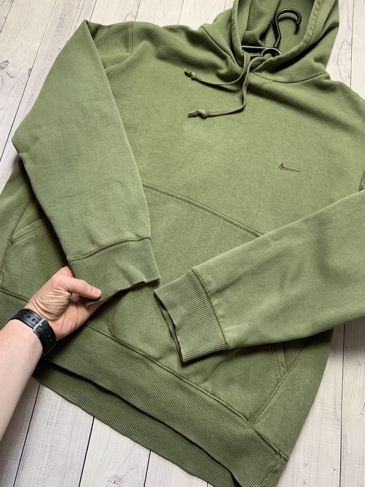 Nike × Vintage Vintage Hoodie Nike size L logo Size US L / EU 52-54 / 3 - 5 Thumbnail