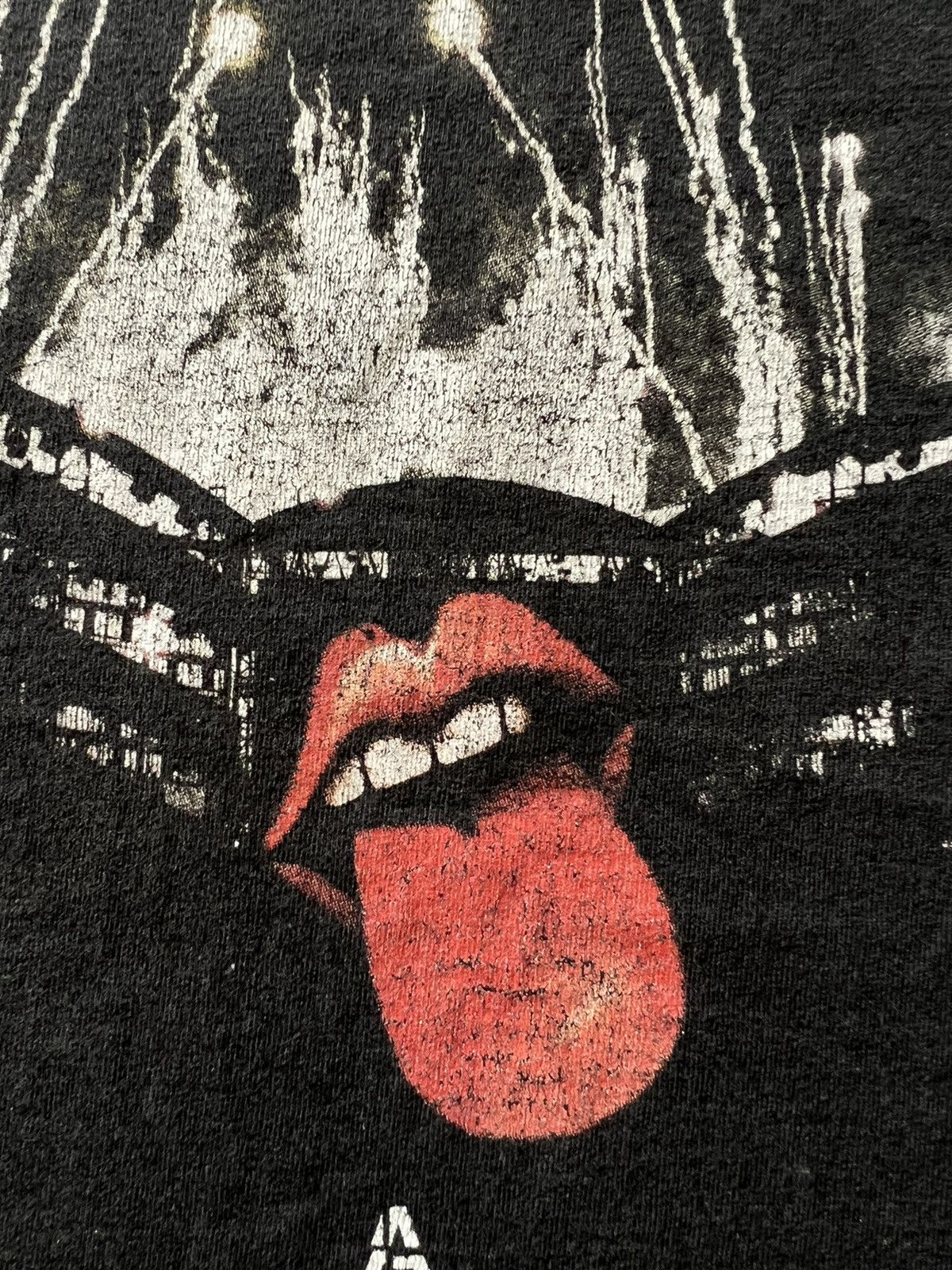 Band Tees Vintage 2000s The Rolling Stones Black Tee (Pink Floyd) Size US L / EU 52-54 / 3 - 5 Thumbnail