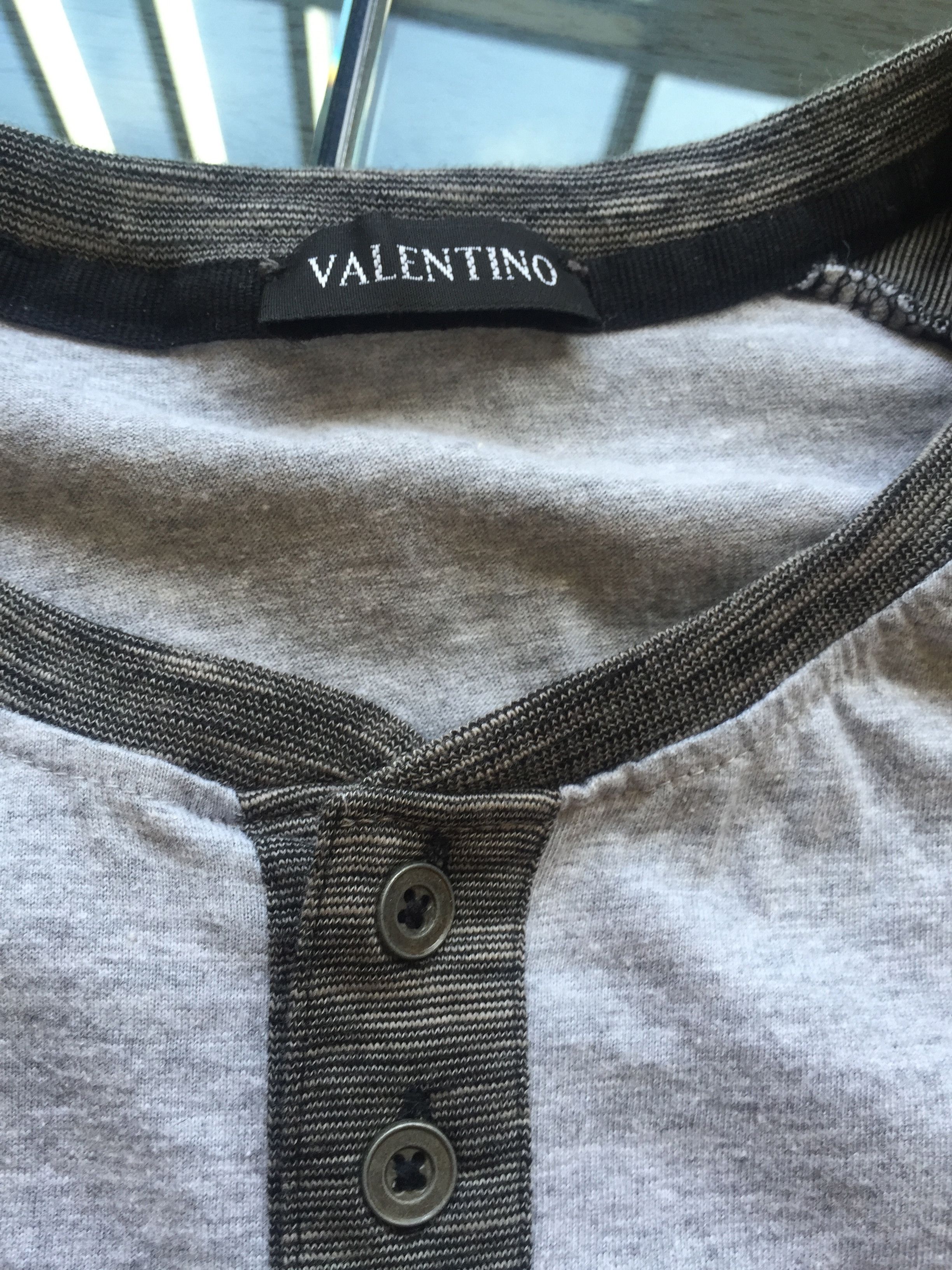 Valentino Raglan Sleeve Henley Size US M / EU 48-50 / 2 - 9 Thumbnail