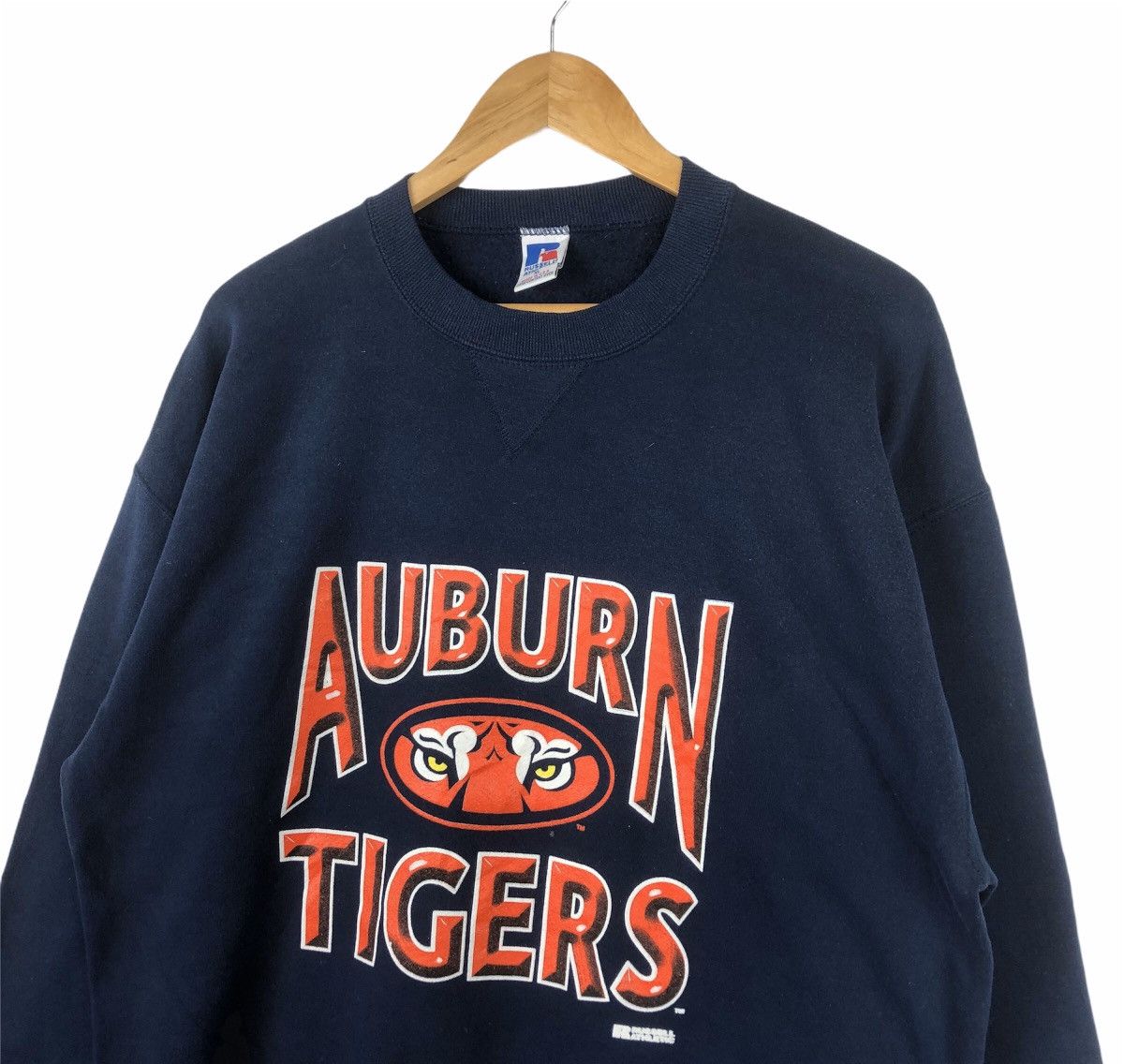 NCAA × Vintage Vintage University Auburn Tigers football NCAA Crewneck Size US M / EU 48-50 / 2 - 3 Thumbnail
