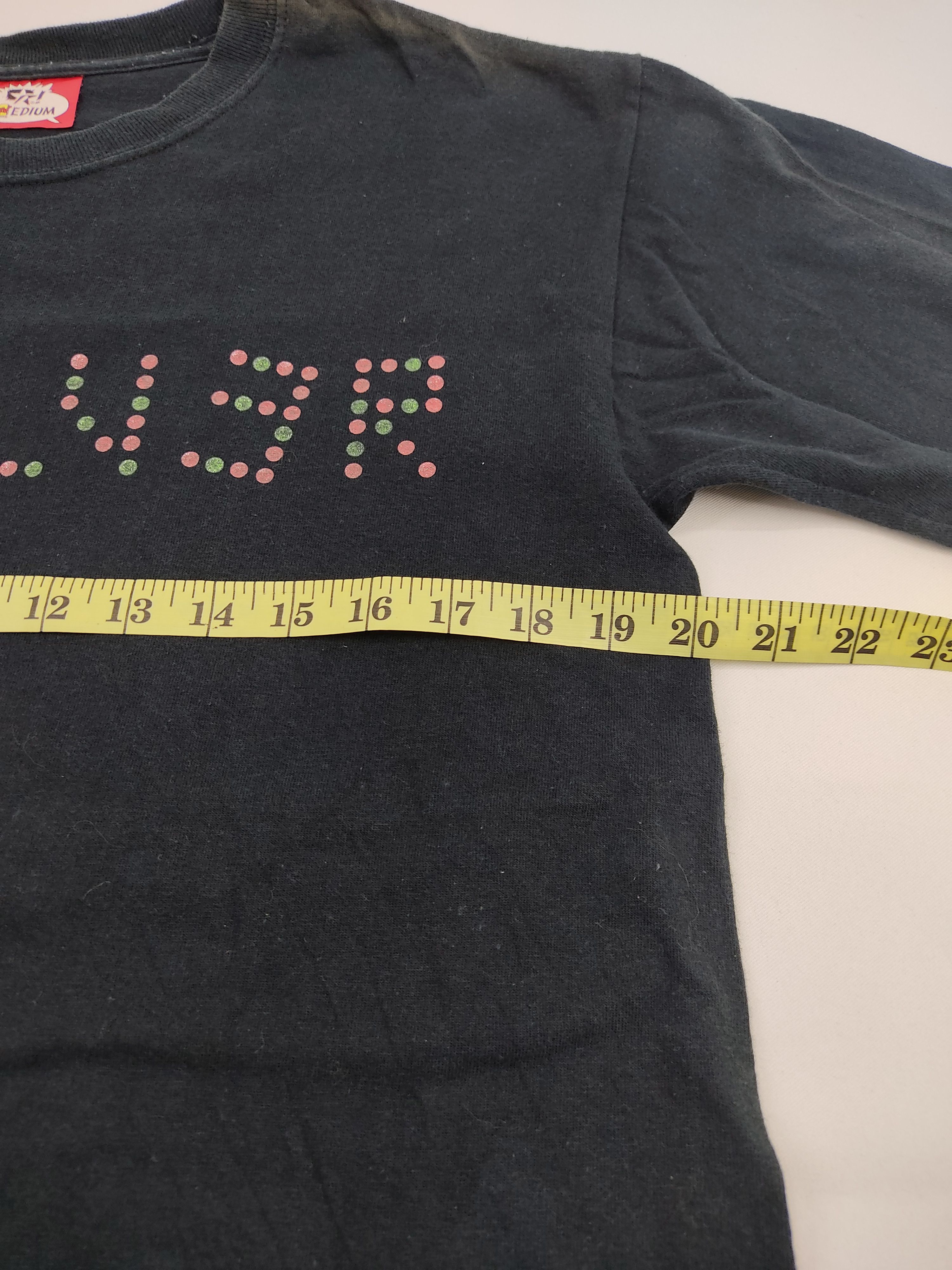 Designer Revolver Street Wear Skate Tee Spell Out Brand Logo Size US M / EU 48-50 / 2 - 7 Thumbnail