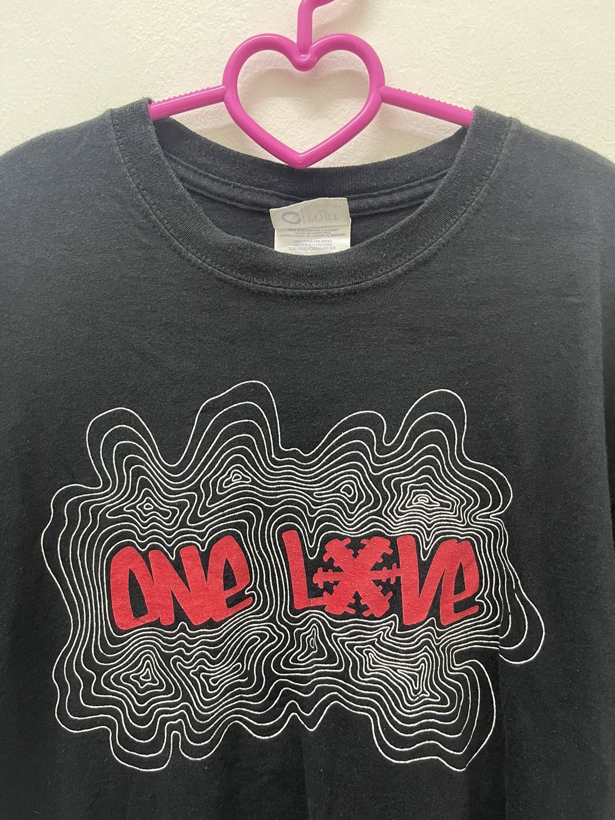 Vintage Rare Vintage ONE LOVE Pop Art Graffiti Tee Size US M / EU 48-50 / 2 - 2 Thumbnail