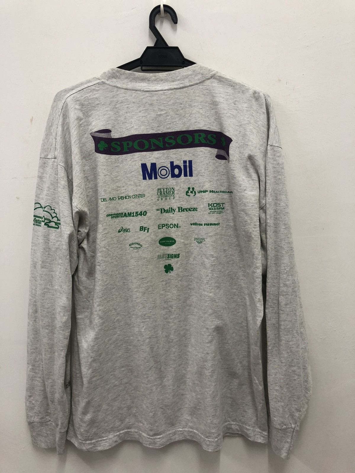 Vintage Rare Vintage MOBIL St Patrick’s Day Vistas 1998 Promo Tee Size US XL / EU 56 / 4 - 5 Thumbnail