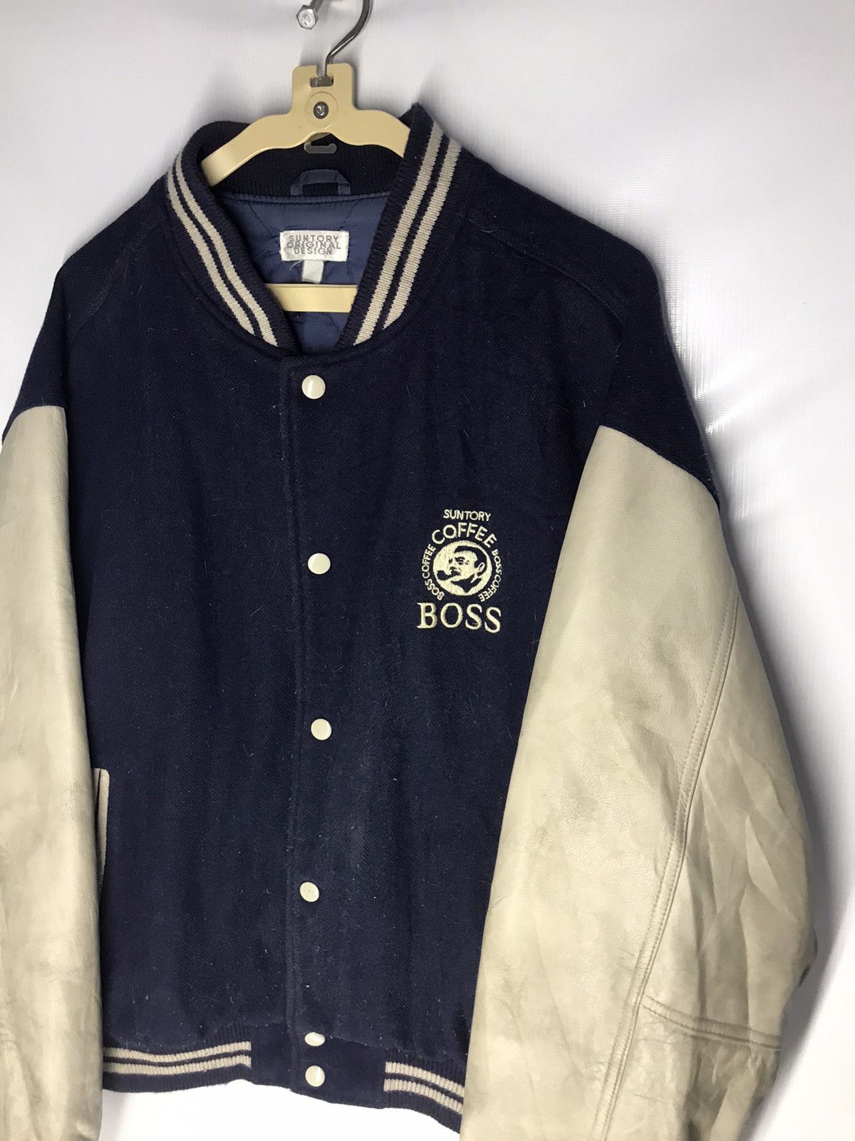 Japanese Brand Suntory coffee boss embroidered logo leather sleeve varsity Size US L / EU 52-54 / 3 - 6 Thumbnail