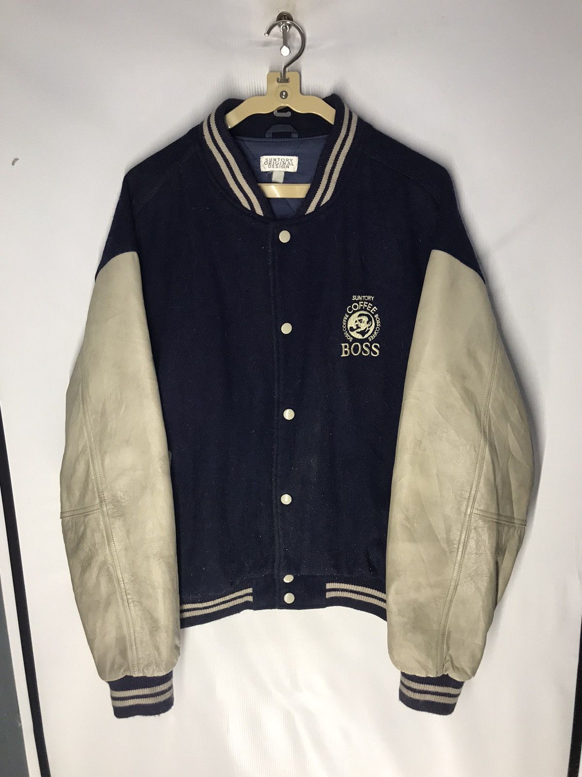 Japanese Brand Suntory coffee boss embroidered logo leather sleeve varsity Size US L / EU 52-54 / 3 - 7 Thumbnail