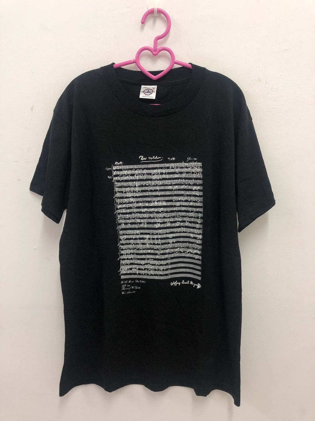 image of Vintage Das Veilchen 1785 Wolfgang Amadeus Mozart Notes Tee in Black, Men's (Size Medium)