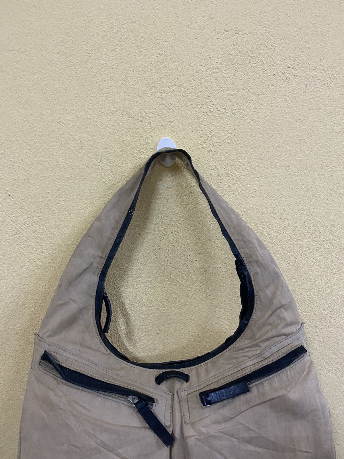 DKNY Steals💥 DKNY Shoulder Bag Size ONE SIZE - 2 Thumbnail