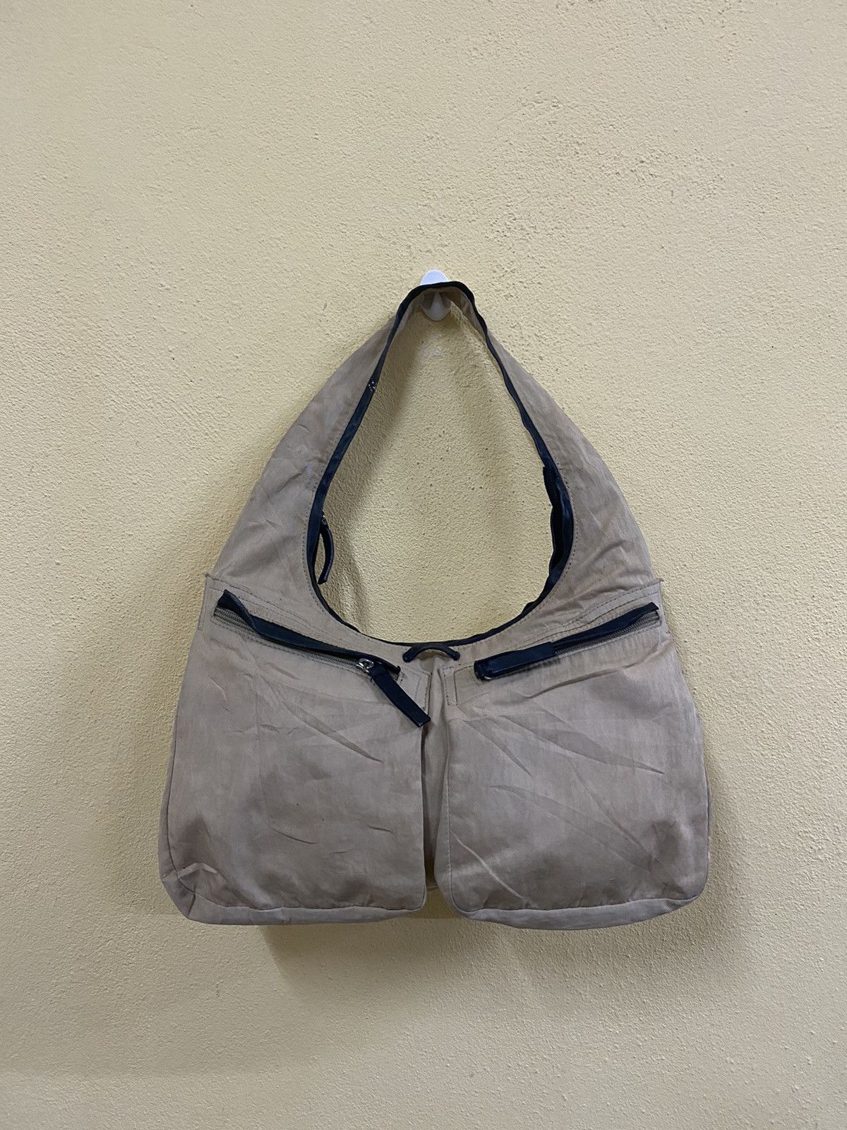 DKNY Steals💥 DKNY Shoulder Bag Size ONE SIZE - 1 Thumbnail