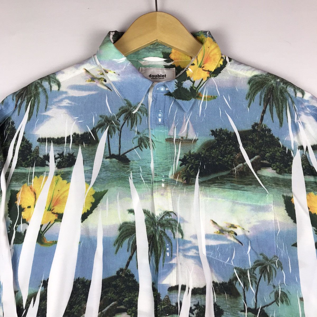 Doublet Doublet 100% Rayon 19SS12SH60 ALOHA SHIRT-BLUE SKY- Size US M / EU 48-50 / 2 - 2 Thumbnail