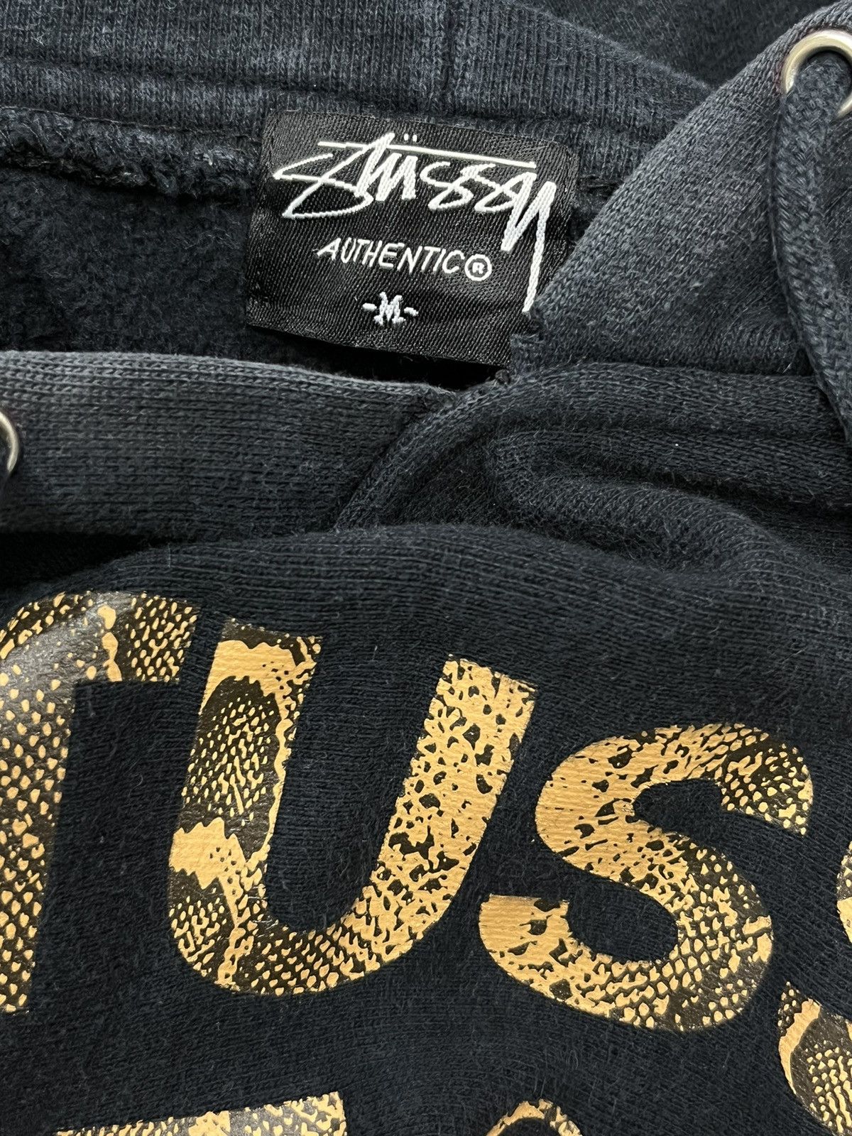 Edition Japan STUSSY JPN No°4 Snake Skin Monogram Reverse Weave Hoodie Size US M / EU 48-50 / 2 - 6 Thumbnail