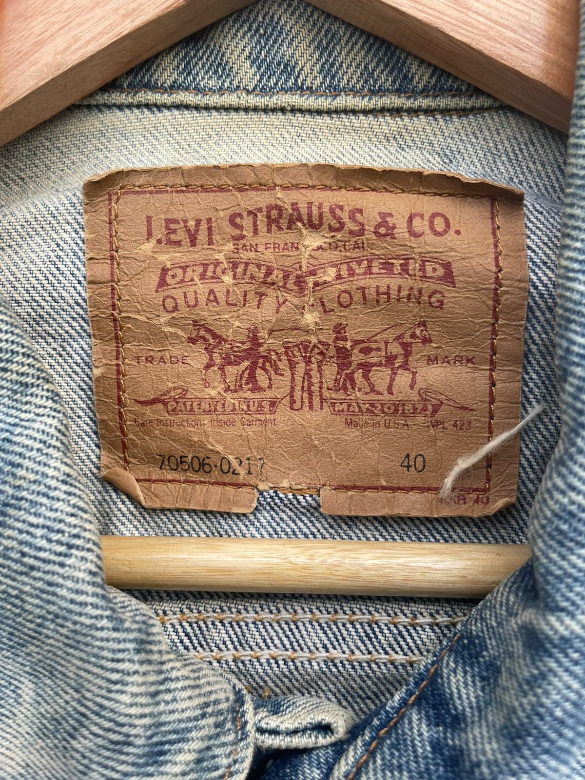 Levi's Vintage 1993 Levis 70506 Denim Jacket Size US L / EU 52-54 / 3 - 17 Thumbnail