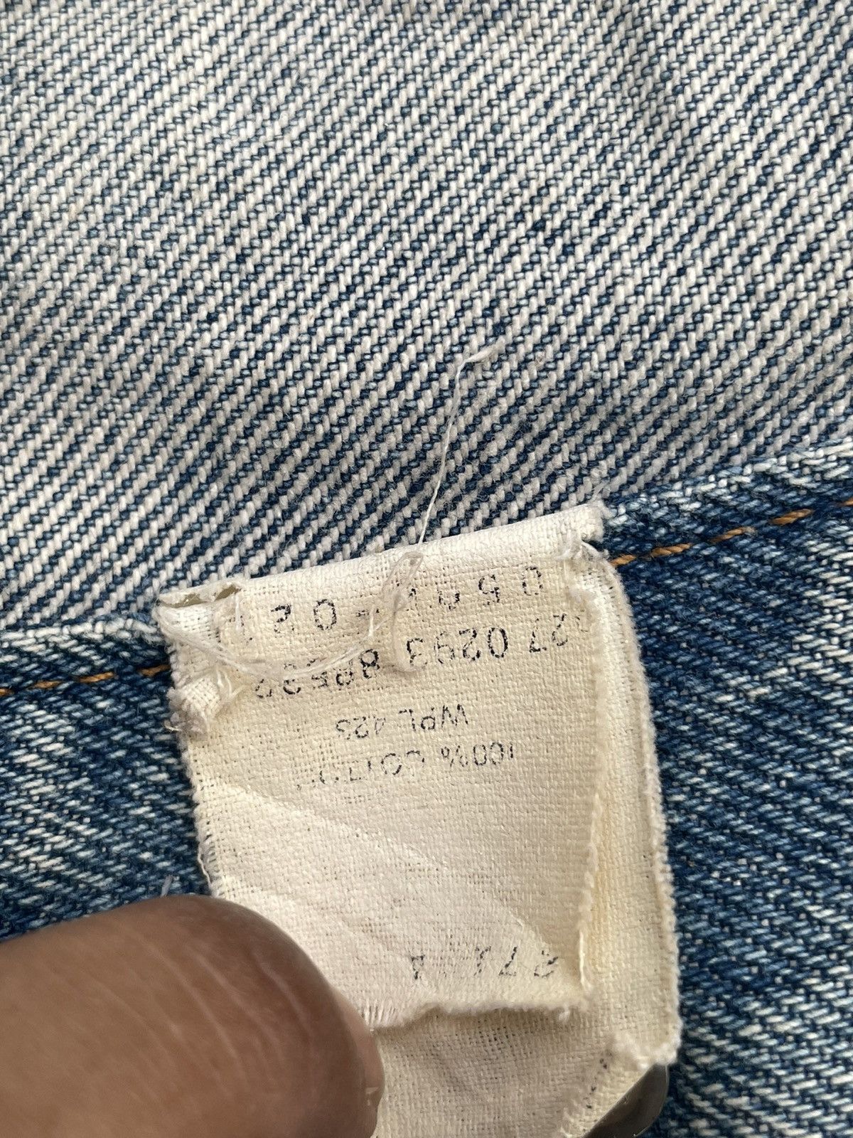 Levi's Vintage 1993 Levis 70506 Denim Jacket Size US L / EU 52-54 / 3 - 12 Thumbnail