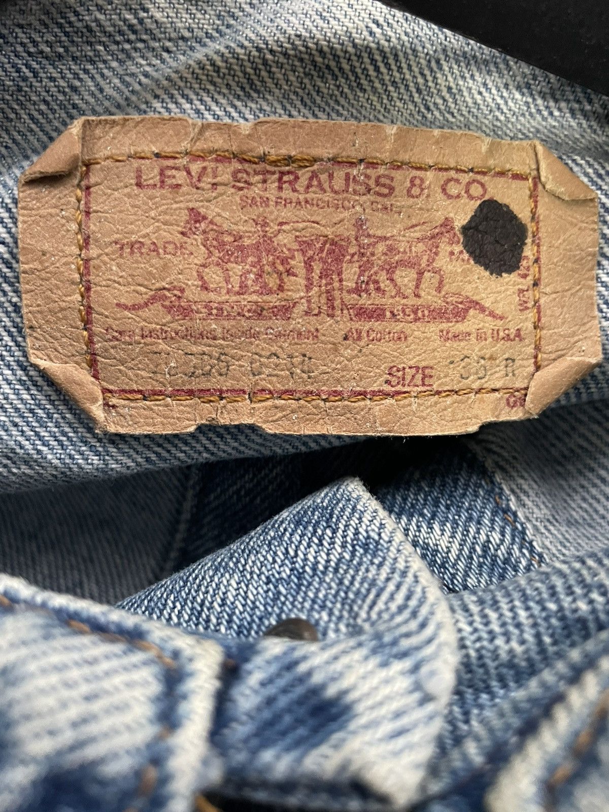 Levi's × Vintage Levis 70506 Vintage 1997 Denim Jacket Size US S / EU 44-46 / 1 - 8 Thumbnail