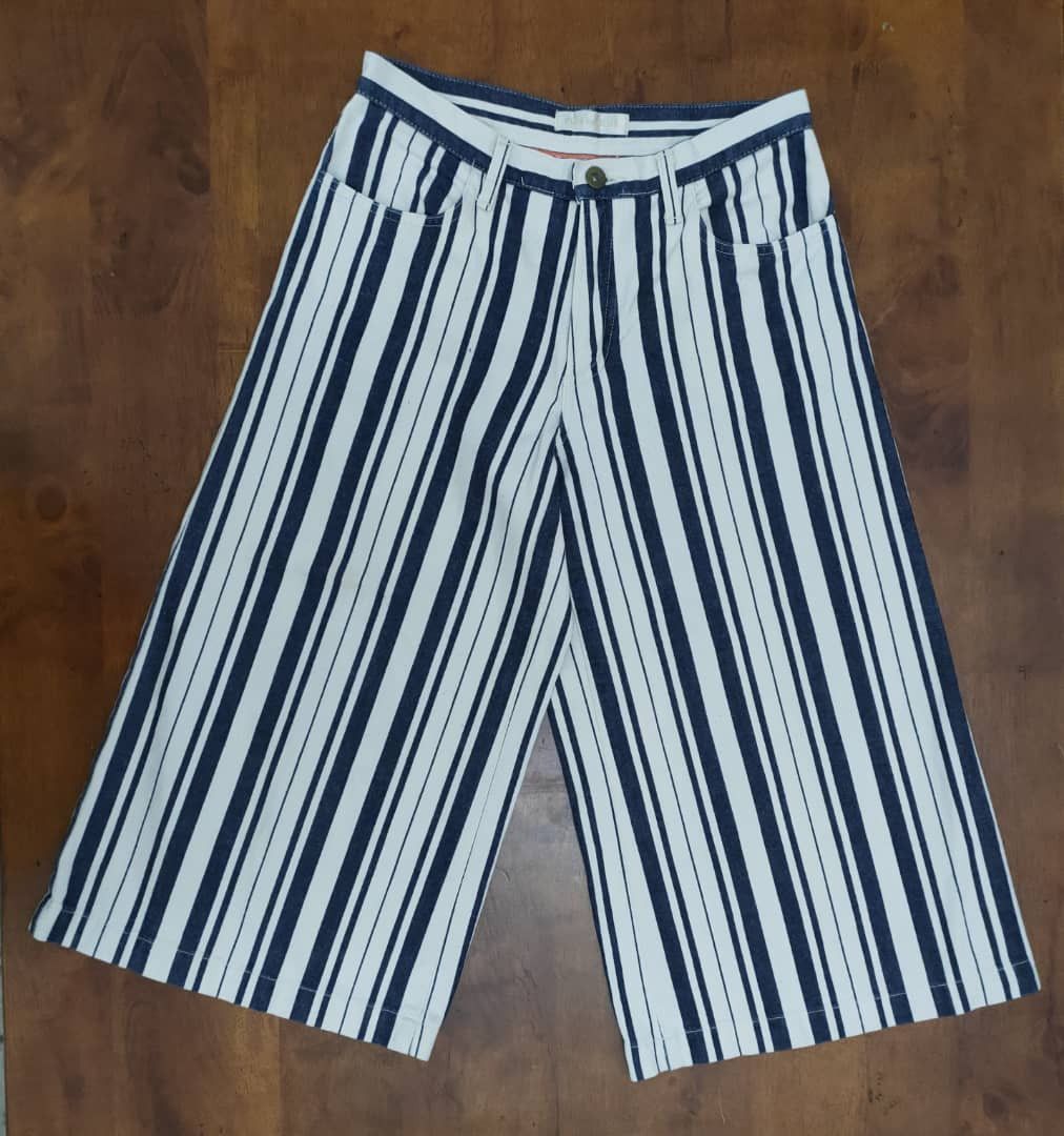 Japanese Brand Olive Des Olive Stripes crop Pant Size 27" / US 4 / IT 40 - 1 Thumbnail