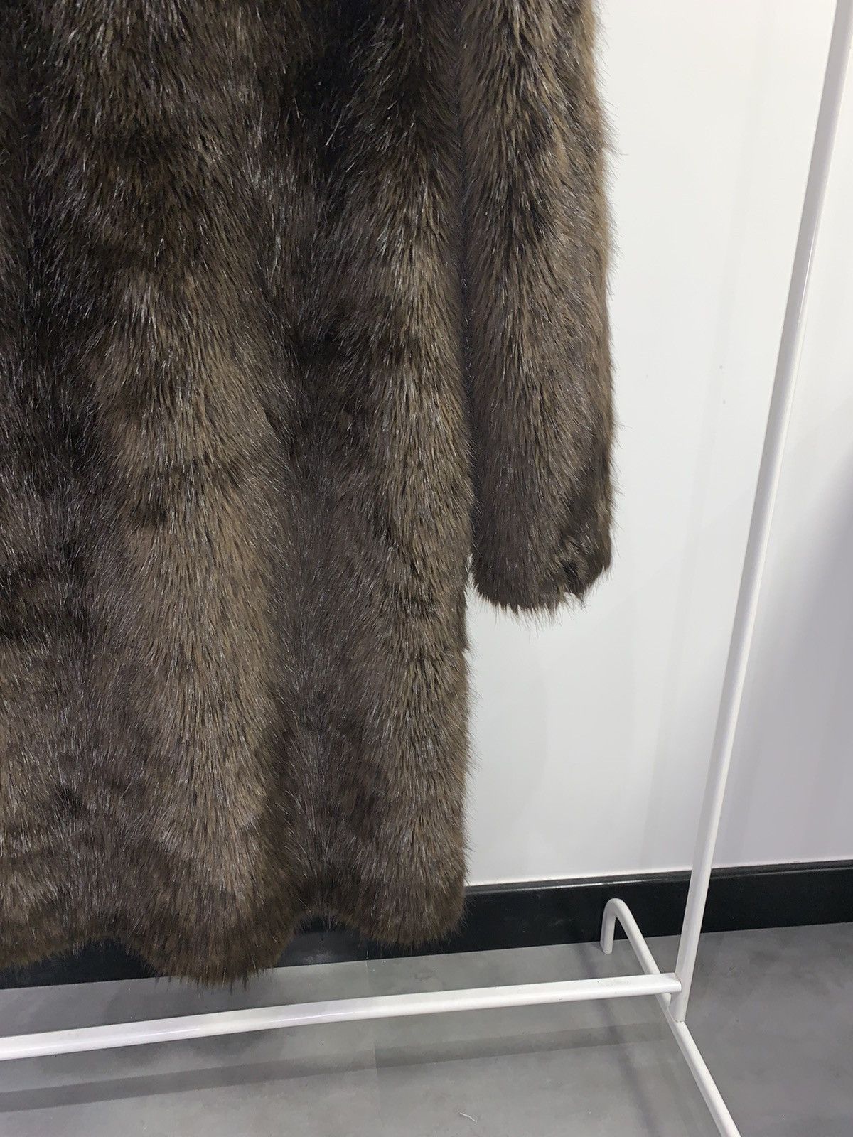 Maison Margiela Maison Margiela X H&M REEDITION AW07/08 Brown Fur Jacket Size US M / EU 48-50 / 2 - 8 Thumbnail
