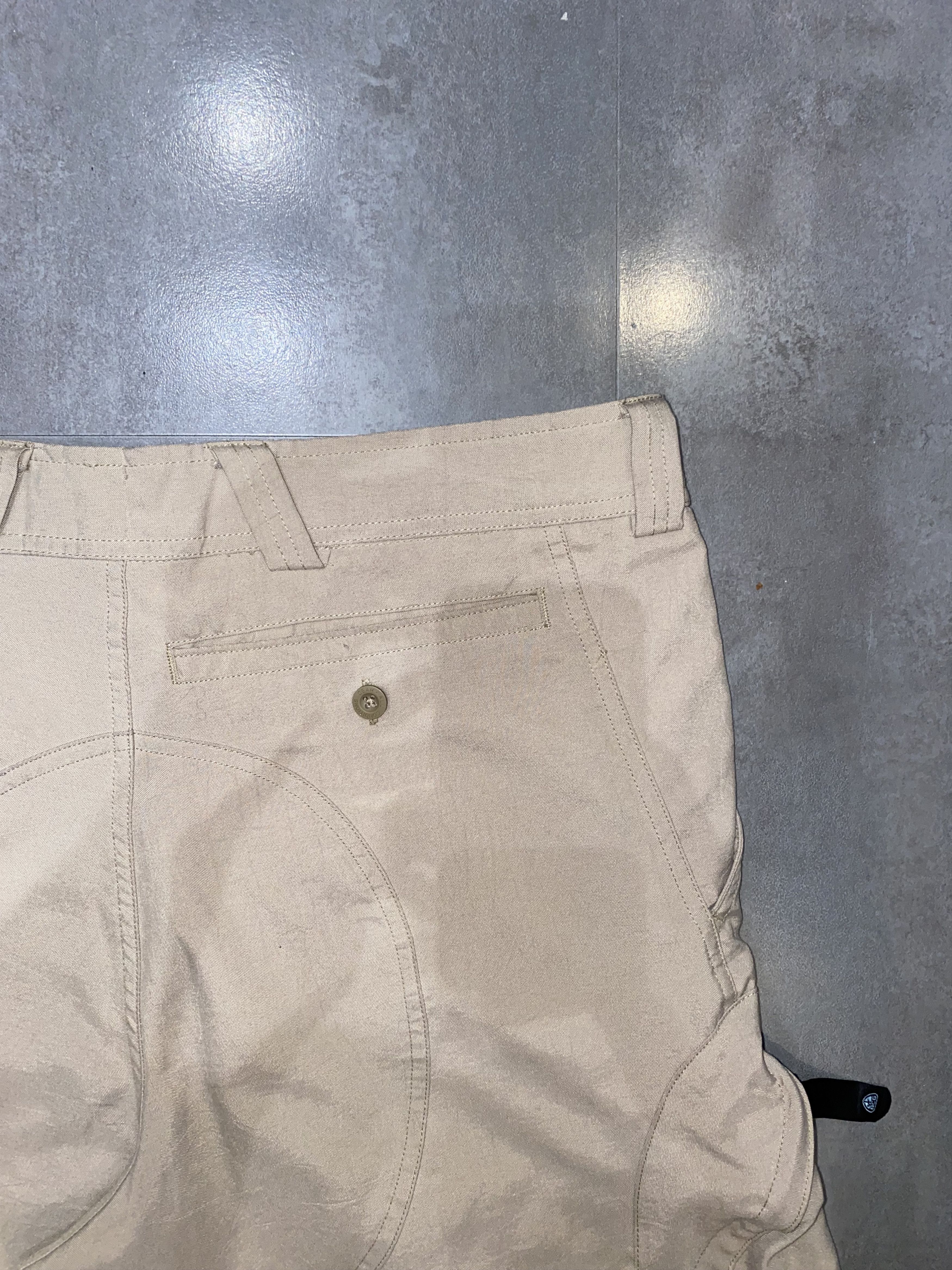 Nike ACG Nike ACG Cargo Beige Shorts Size US 32 / EU 48 - 10 Thumbnail