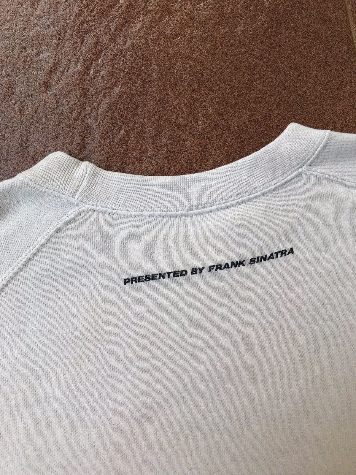 Vintage 80s 1985 Frank Sinatra Japan Promotions Sweatshirt Size US S / EU 44-46 / 1 - 2 Thumbnail