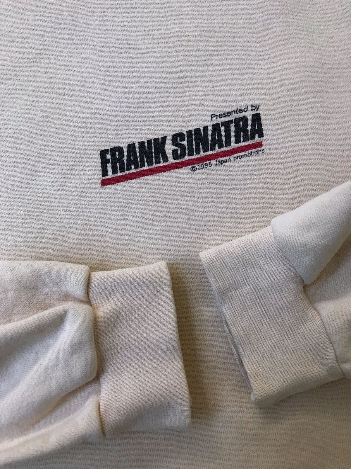 Vintage 80s 1985 Frank Sinatra Japan Promotions Sweatshirt Size US S / EU 44-46 / 1 - 3 Thumbnail