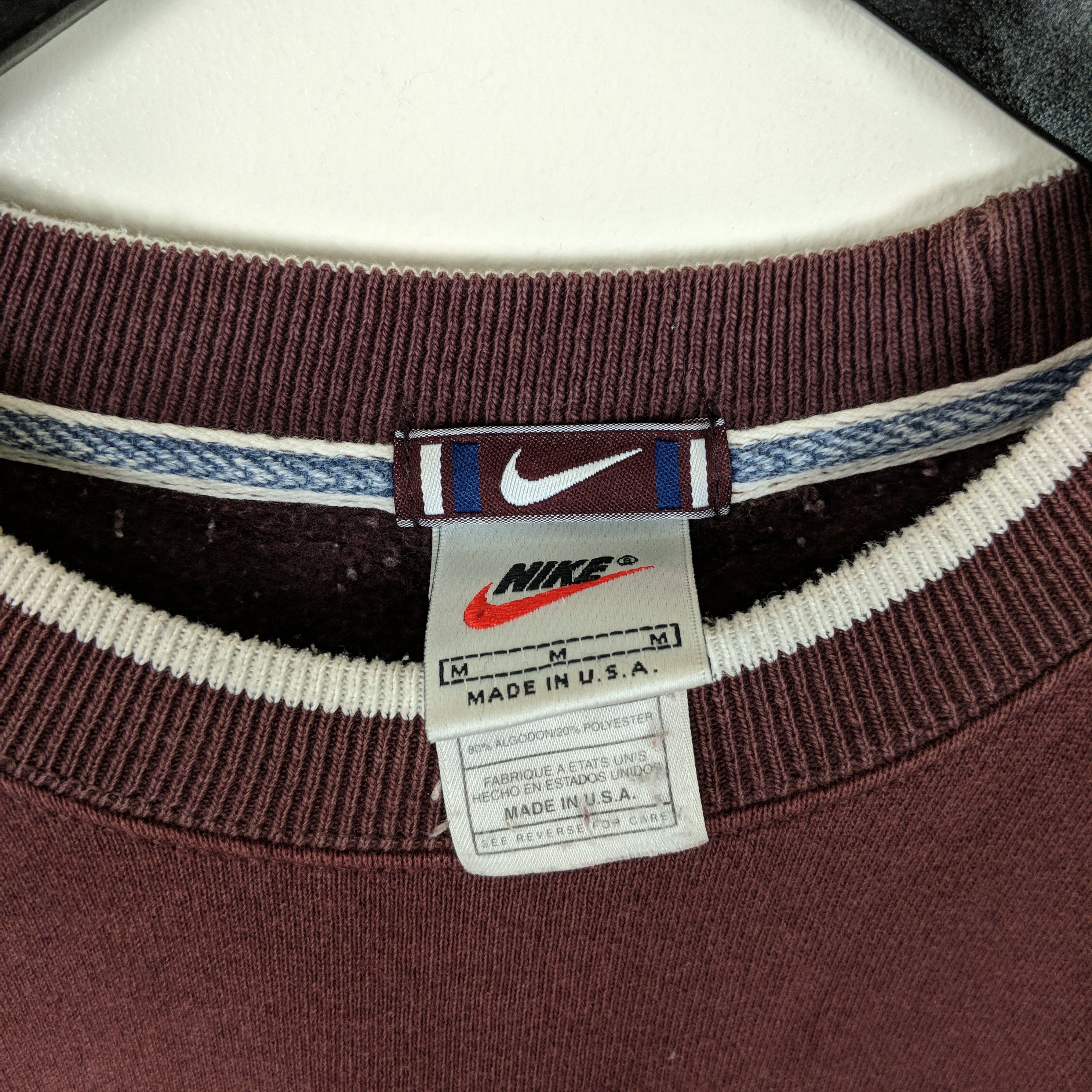 Nike Vintage 90s Nike Center Big Swoosh Embroidered Sweatshirt Size US M / EU 48-50 / 2 - 3 Thumbnail