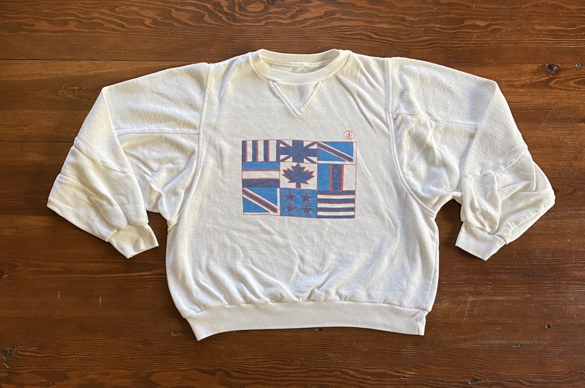 Vintage Vintage Slazenger Flags Boxy Baggy Crewneck Sweatshirt Size US S / EU 44-46 / 1 - 2 Thumbnail