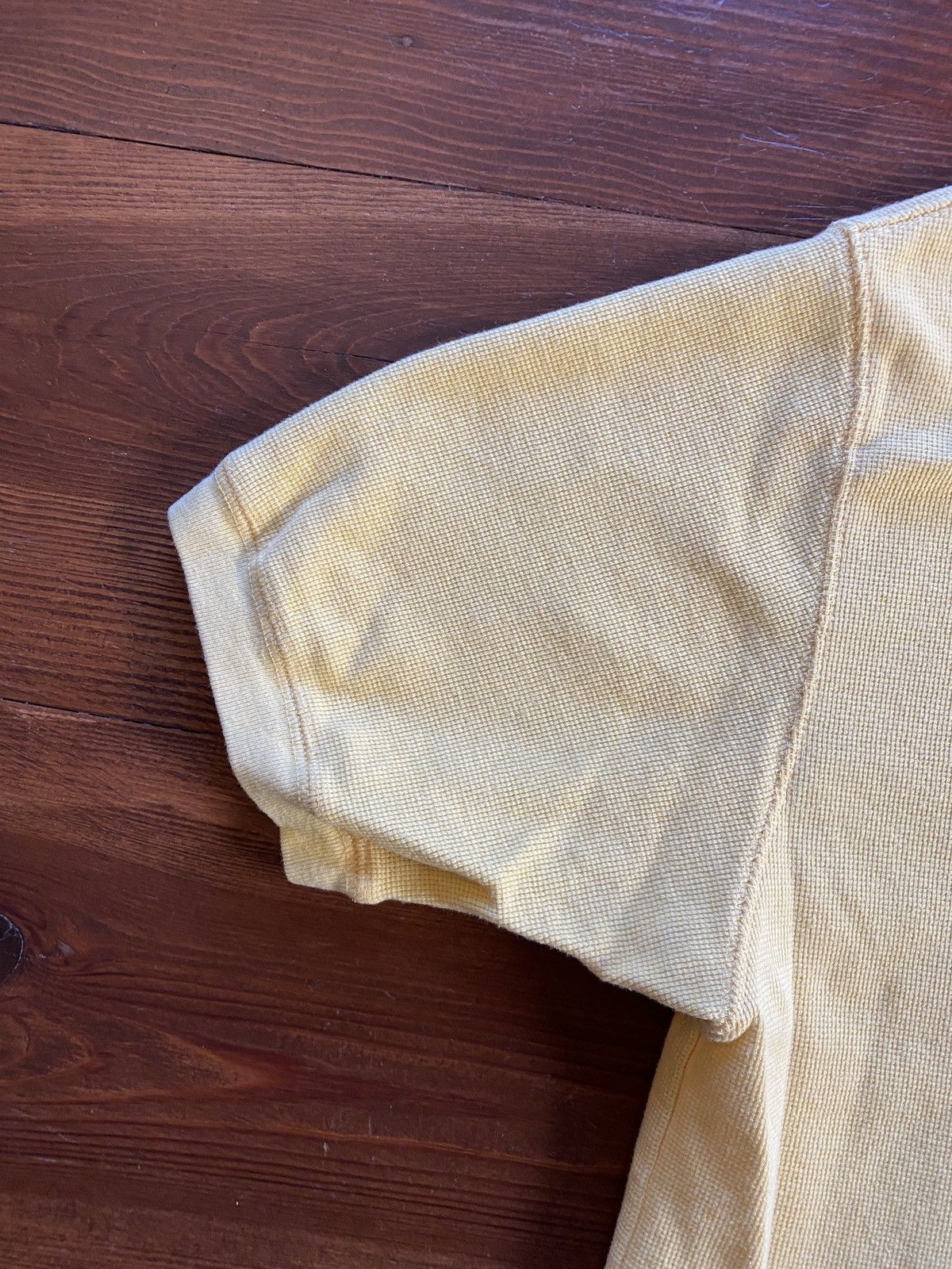 Disney Vintage 90’s Winnie the Pooh Textured Henley Ringer Tee Size US S / EU 44-46 / 1 - 5 Thumbnail