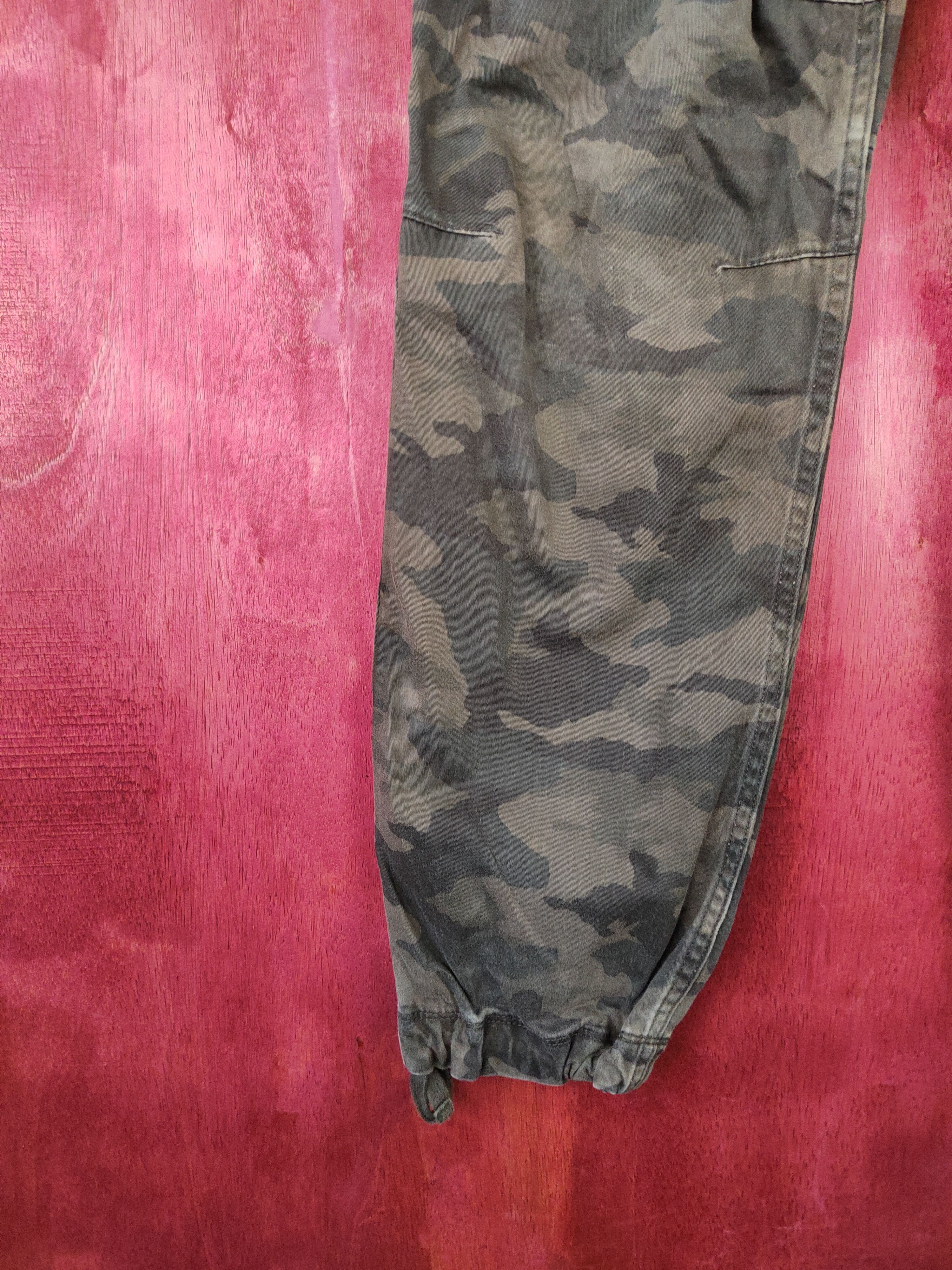 Japanese Brand Uniqlo Dark Green Military Tactical Cargo Pants #5294 Size US 29 - 4 Thumbnail