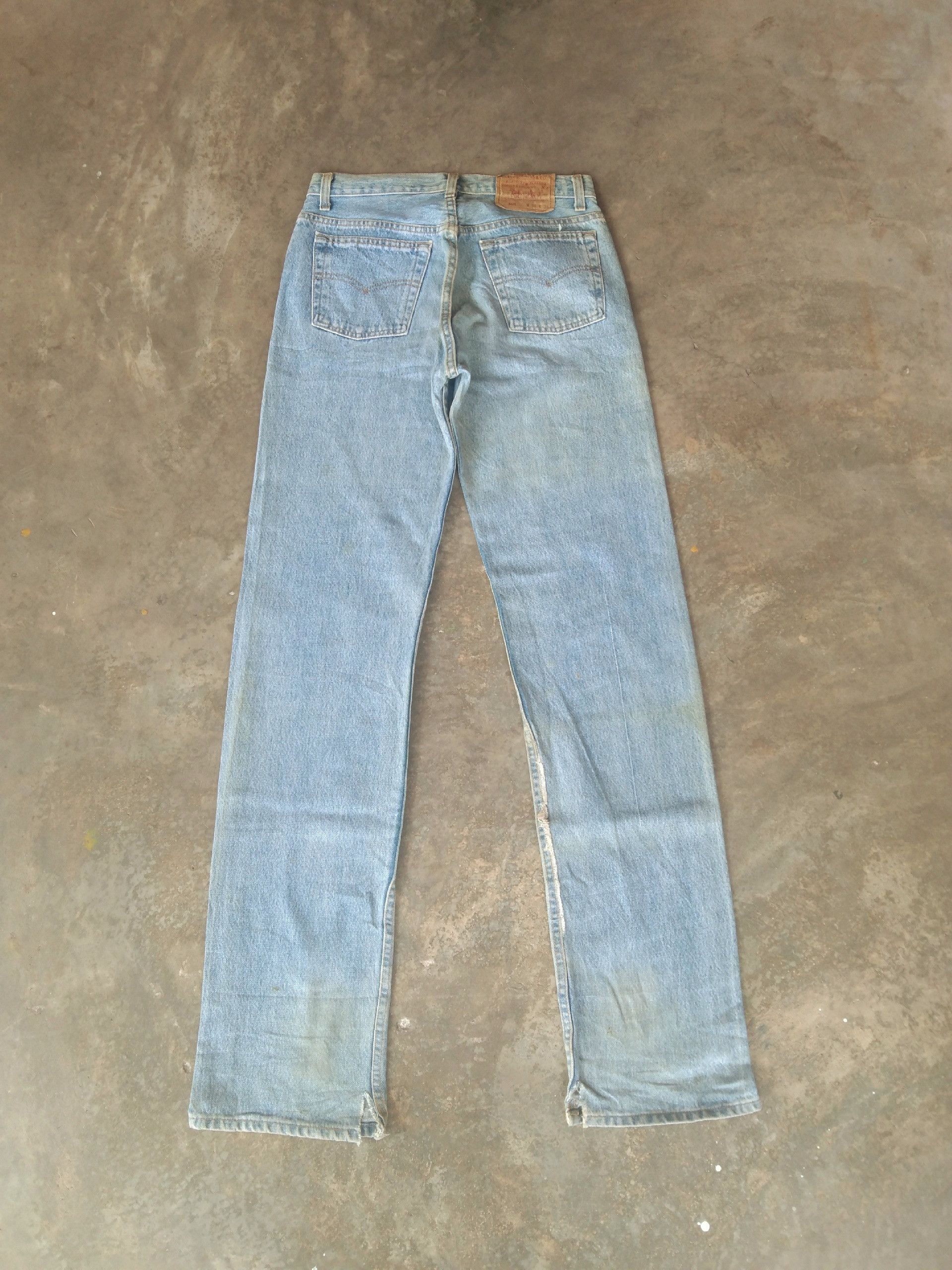 Levi's × Vintage 1991 Vintage Levis 501 Made In USA Distressed Jeans 29x36 Size US 29 - 2 Thumbnail
