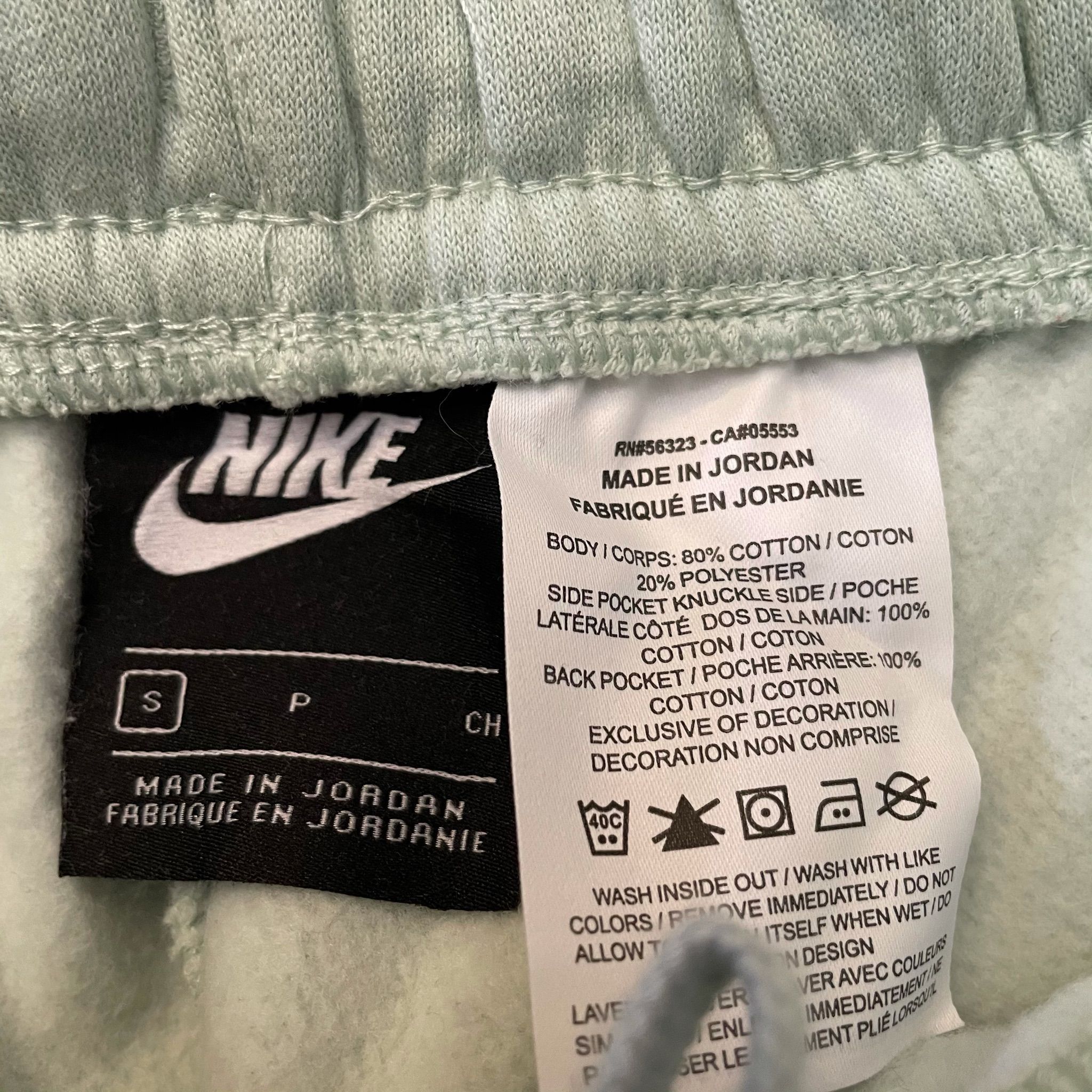 Nike CLASSIC LARGE LOGO SWOOSH NIKE COTTON CASUAL SHORTS Size US 30 / EU 46 - 3 Thumbnail