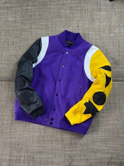 image of Jordan Nike Air Jordan Vintage Varsity Bomber Jacket, Men's (Size Medium)