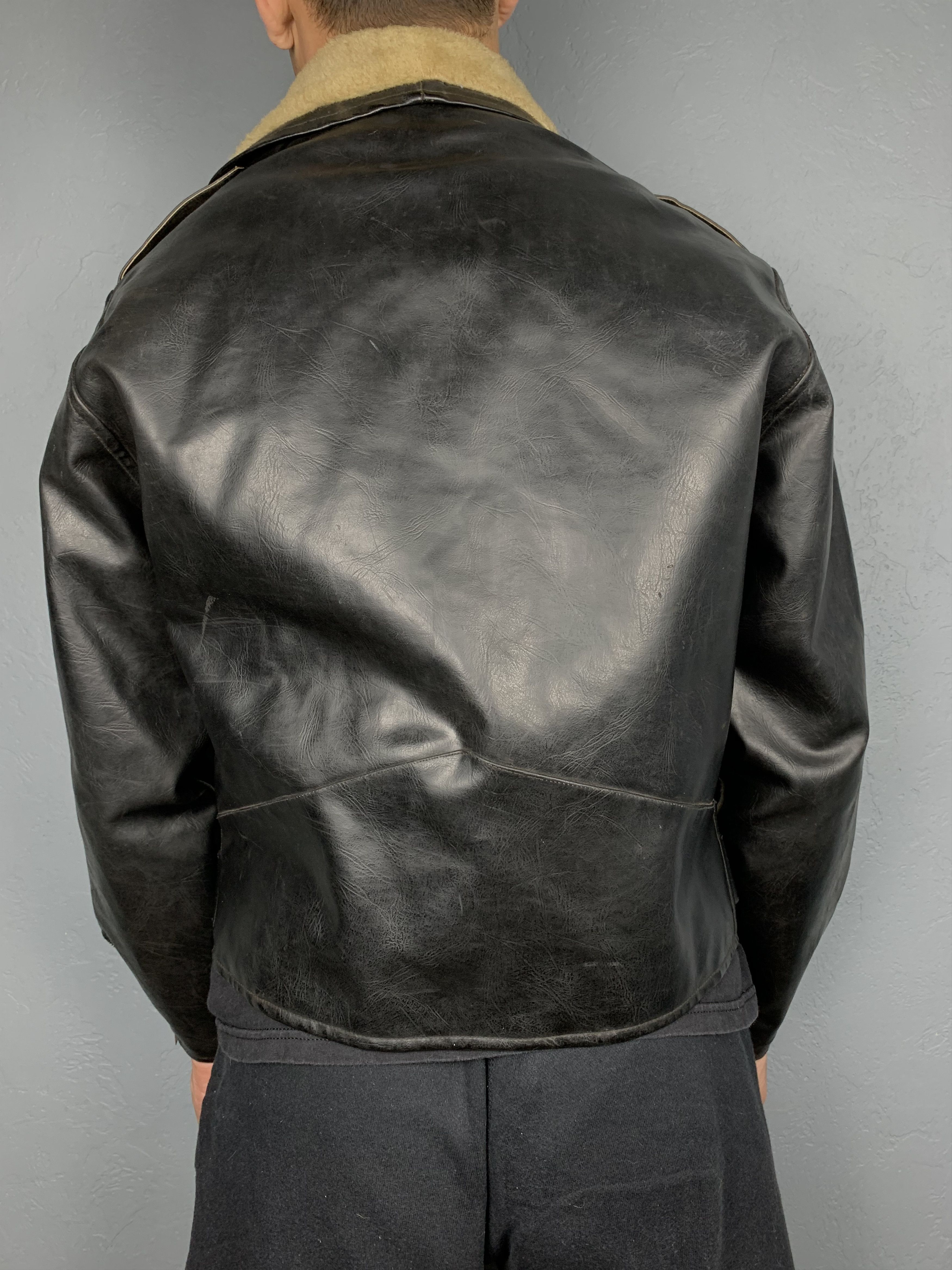 Belstaff Belstaff 60s-70s Vintage Biker Leather Jacket Sherpa Size US L / EU 52-54 / 3 - 2 Thumbnail