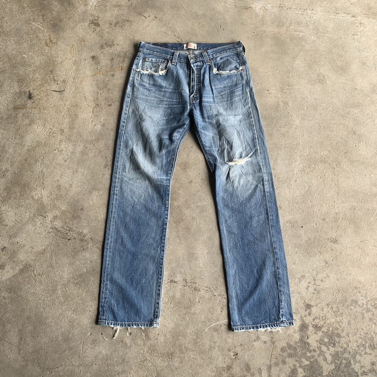 image of Distressed Denim x Levis Vintage Clothing Levis 501 Distressed 31X31 Bluewash Levi’S Jeans Ripped P