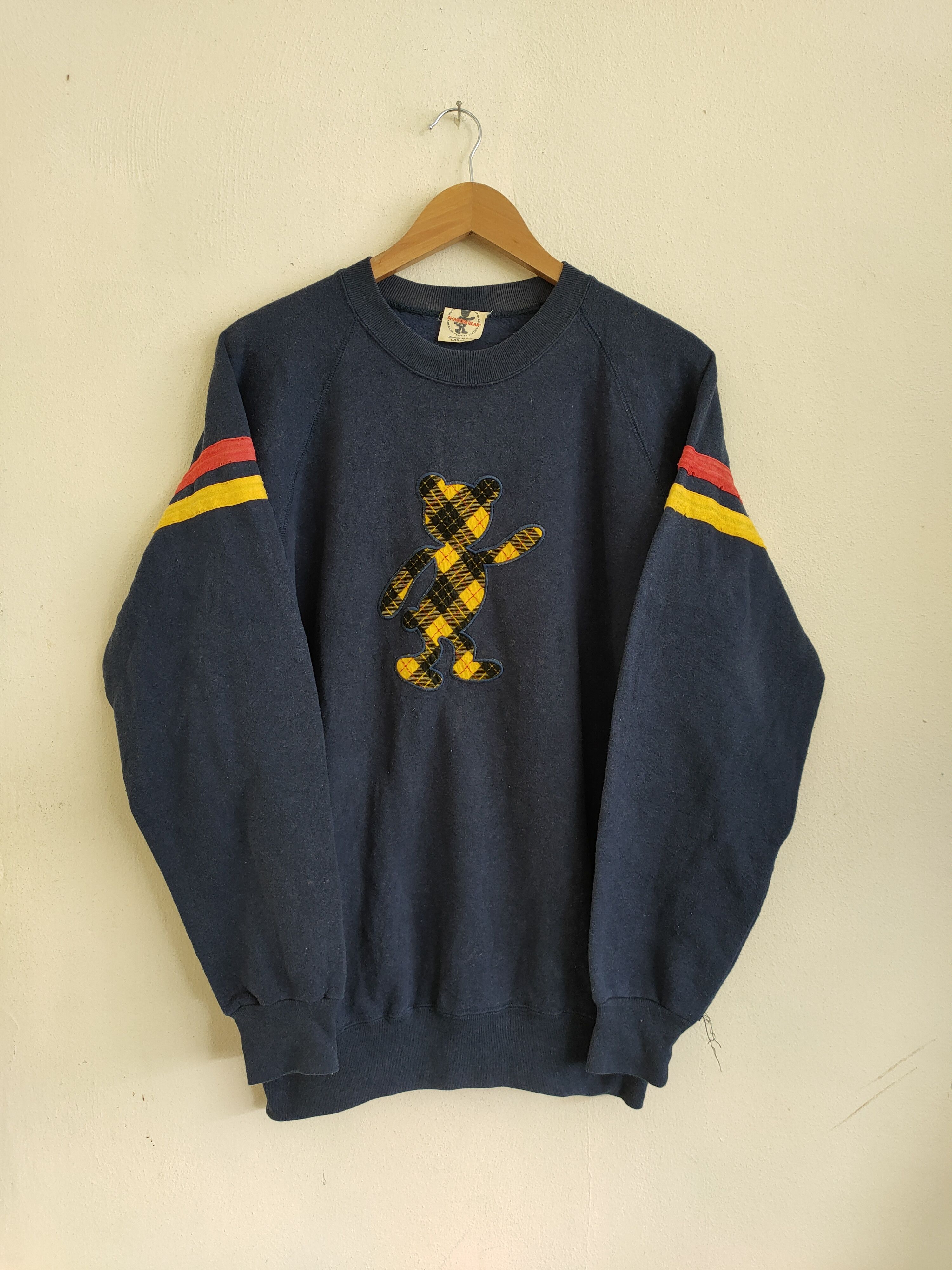 Vintage Vintage American Favourite Cartoon Shadow bear Sweatshirts Size US L / EU 52-54 / 3 - 1 Thumbnail