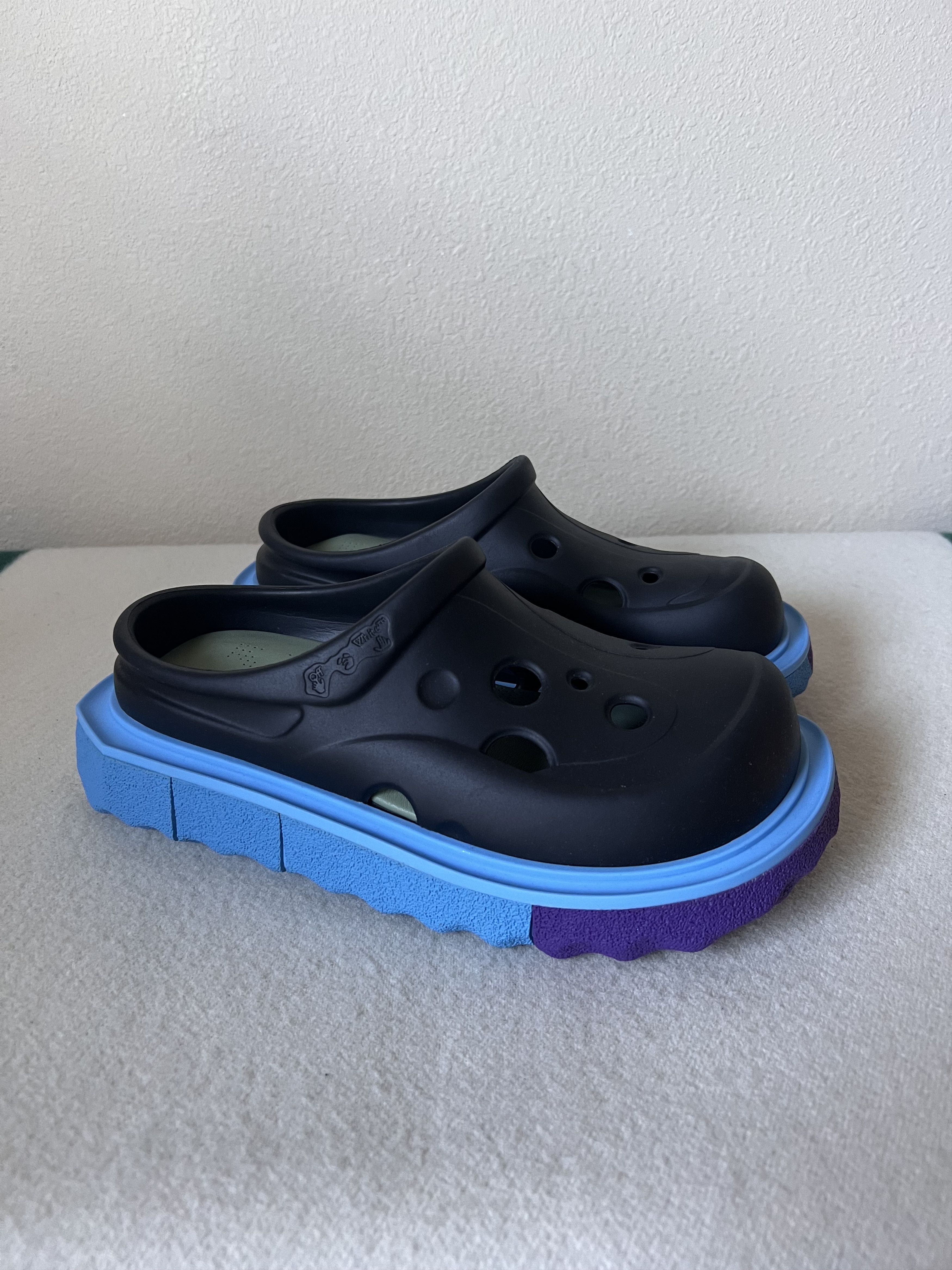 Pre-owned Off-white Spongesole Meteor Slippers In Black