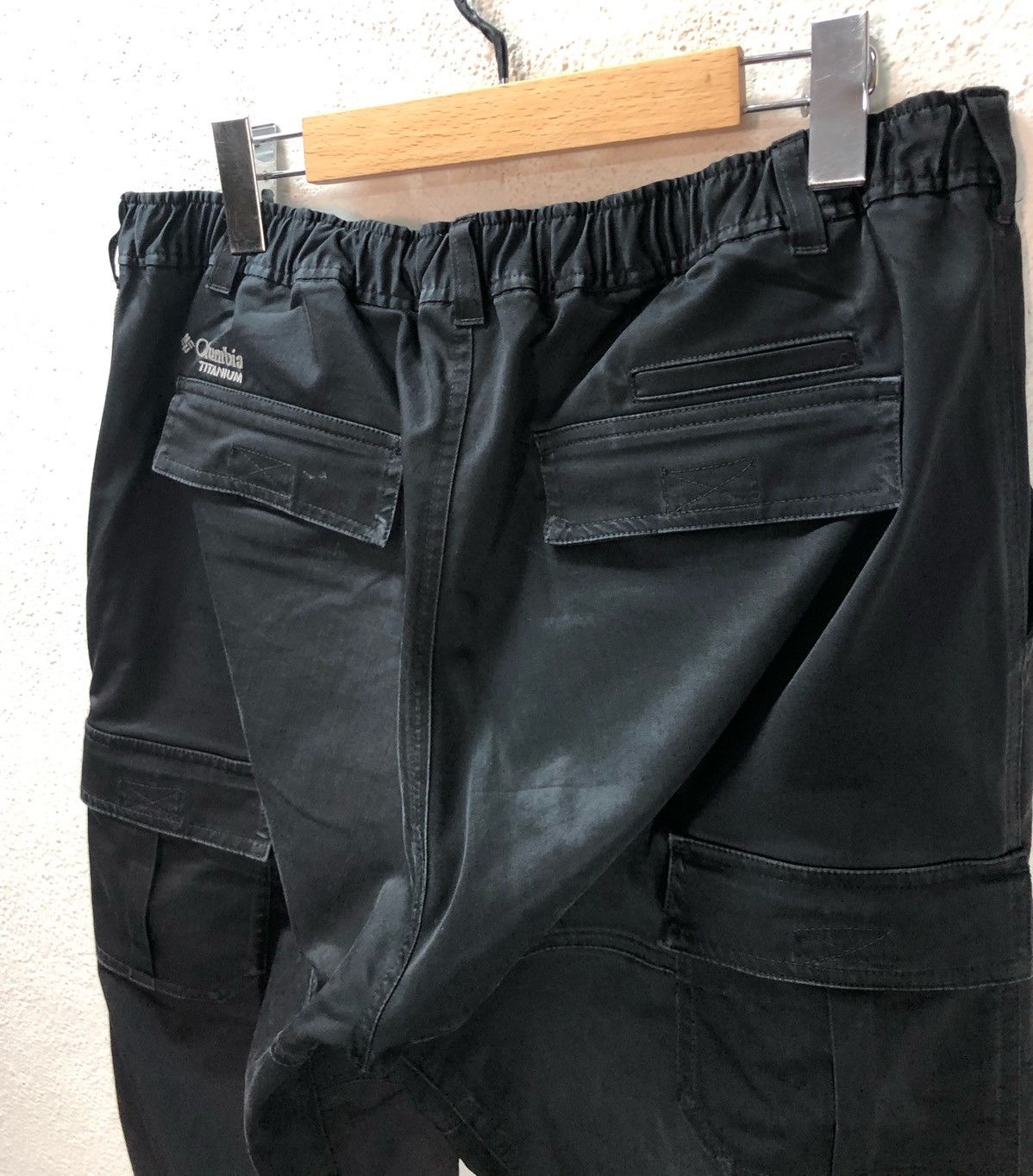 Columbia Colombi Cargo Pant Size US 34 / EU 50 - 7 Thumbnail