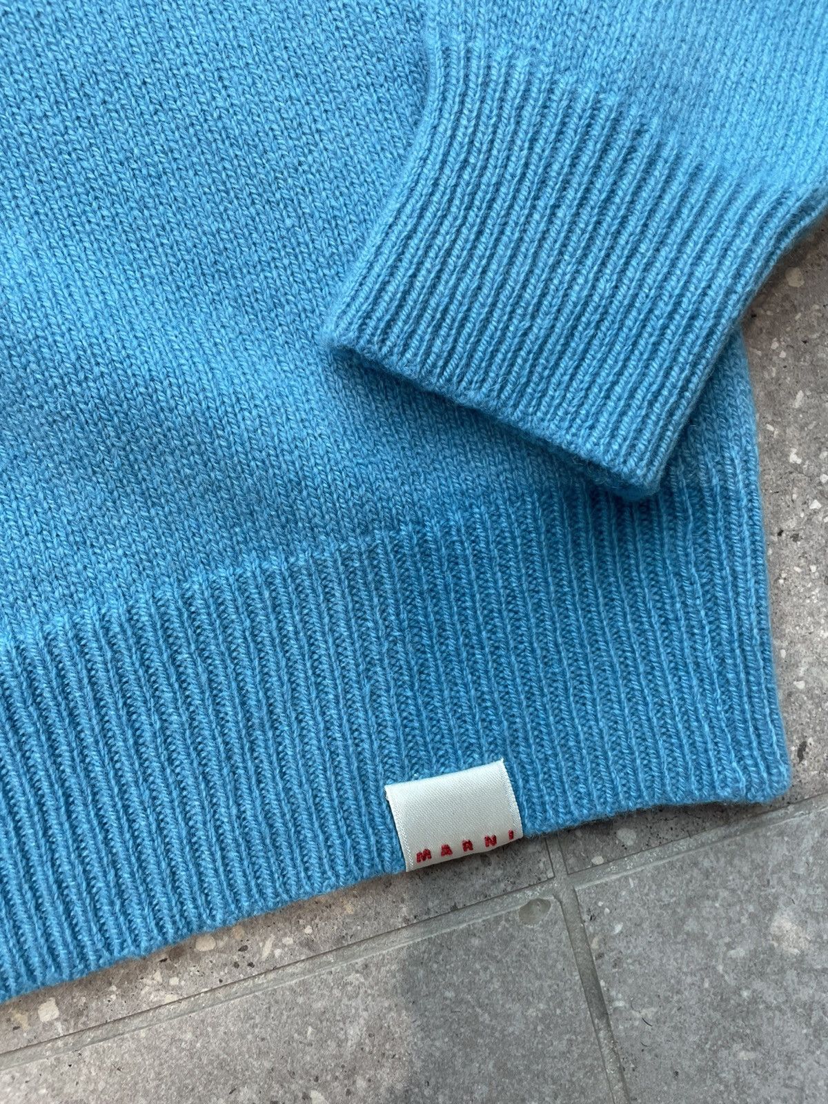 Marni 70’s Cashmere Sweatshirt (size 48) Size US M / EU 48-50 / 2 - 4 Thumbnail