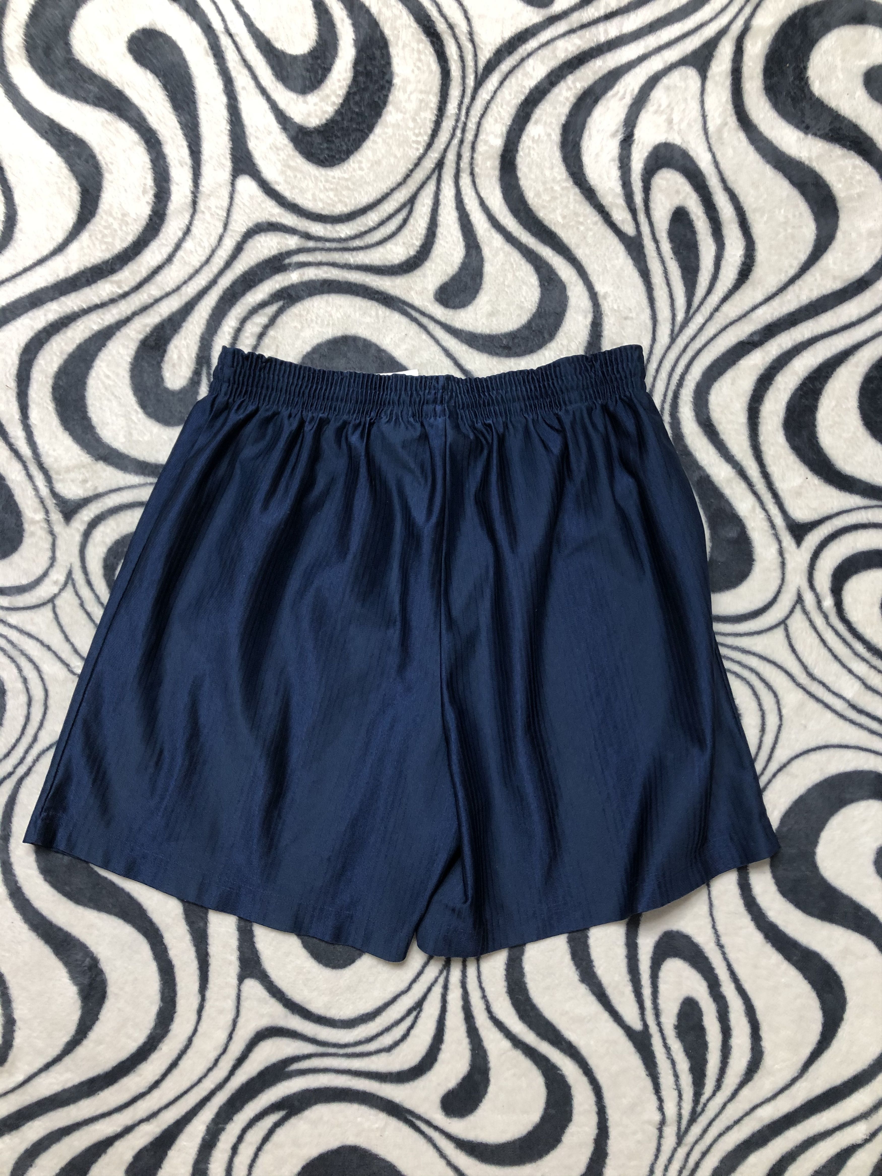 Nike × Vintage Nike Vintage Mens Dri Fit Shorts Size US 32 / EU 48 - 4 Thumbnail