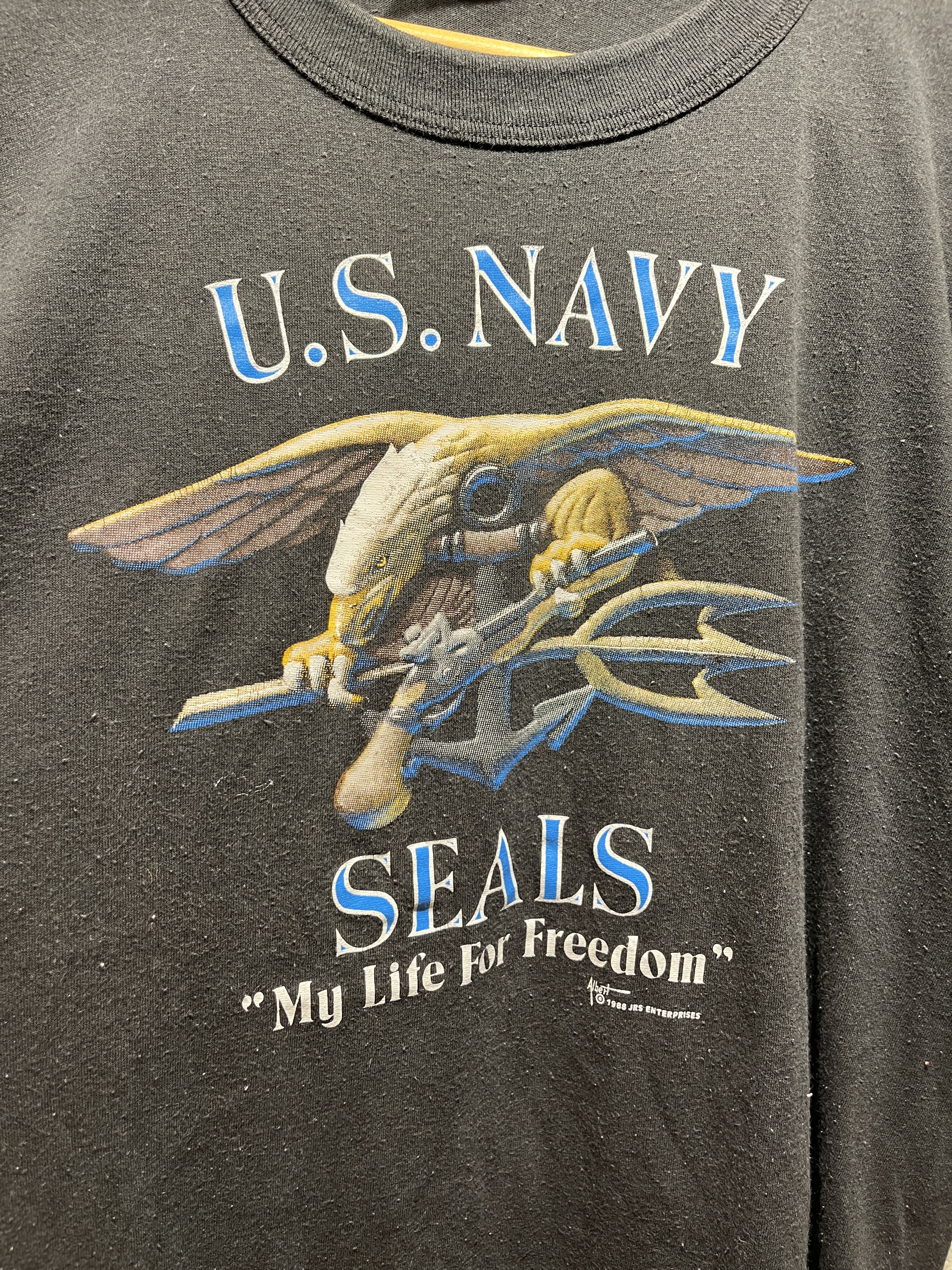 Vintage 1988 US Navy Seals Vintage Tee Shirt Size US M / EU 48-50 / 2 - 2 Thumbnail