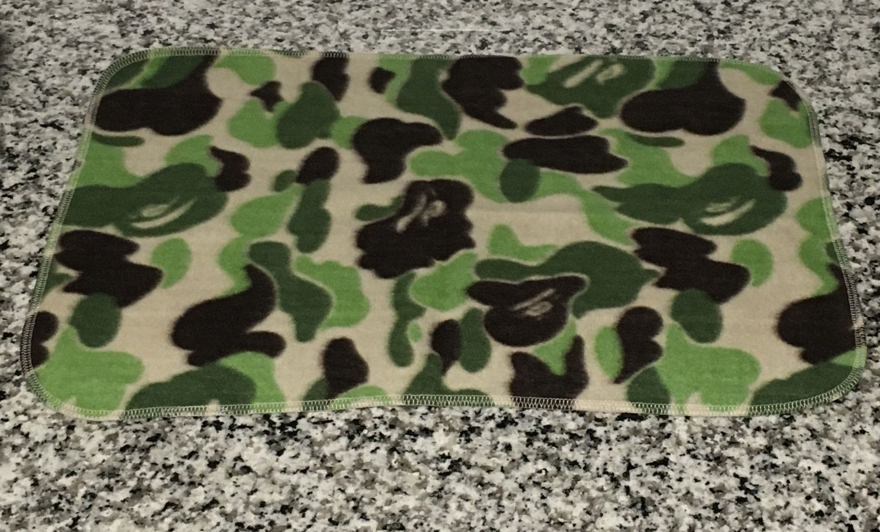 Bape Bape camo mini blanket Size ONE SIZE - 2 Thumbnail