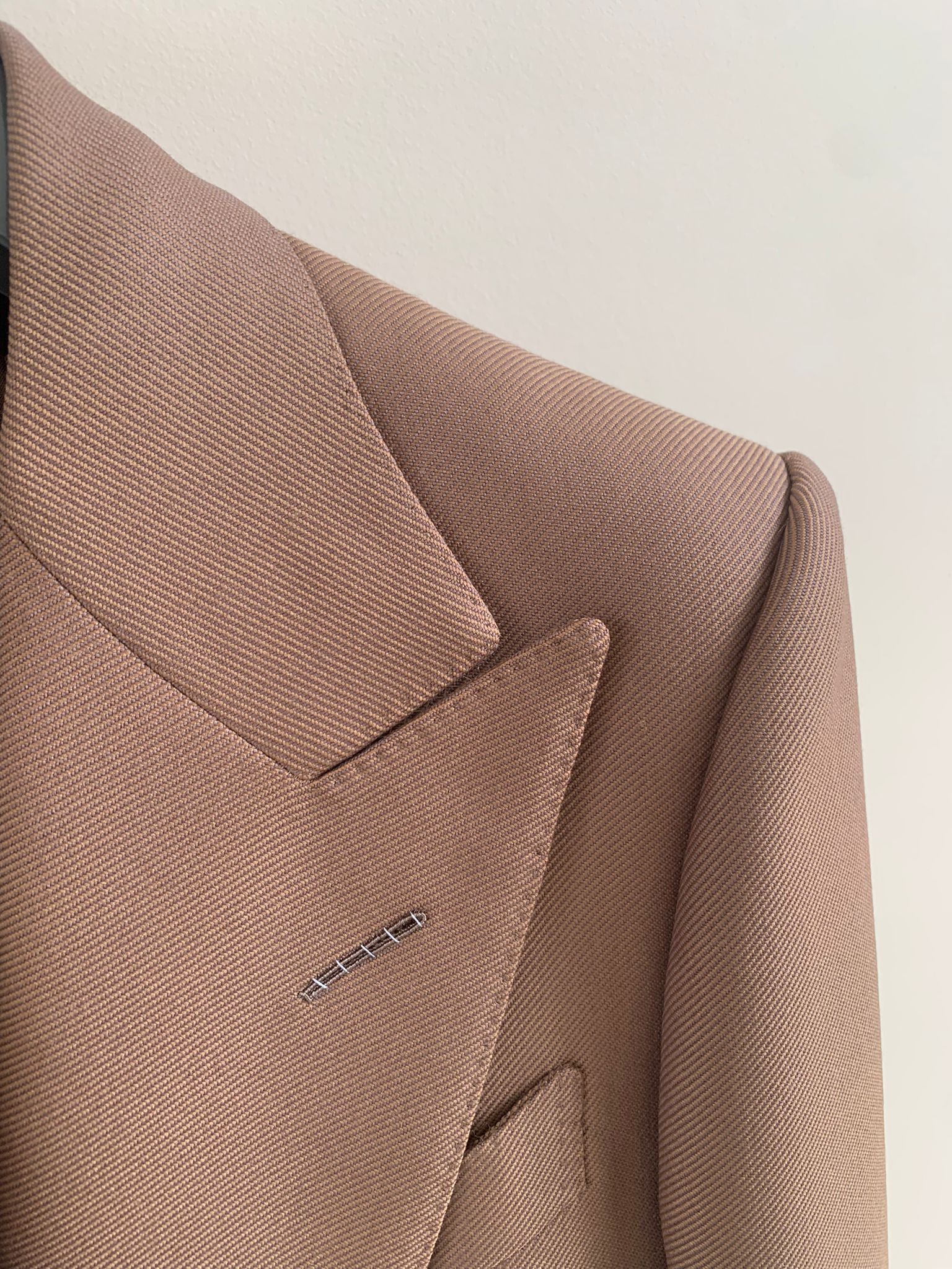 Tom Ford Atticus Blazer in Camel Size US S / EU 44-46 / 1 - 10 Thumbnail