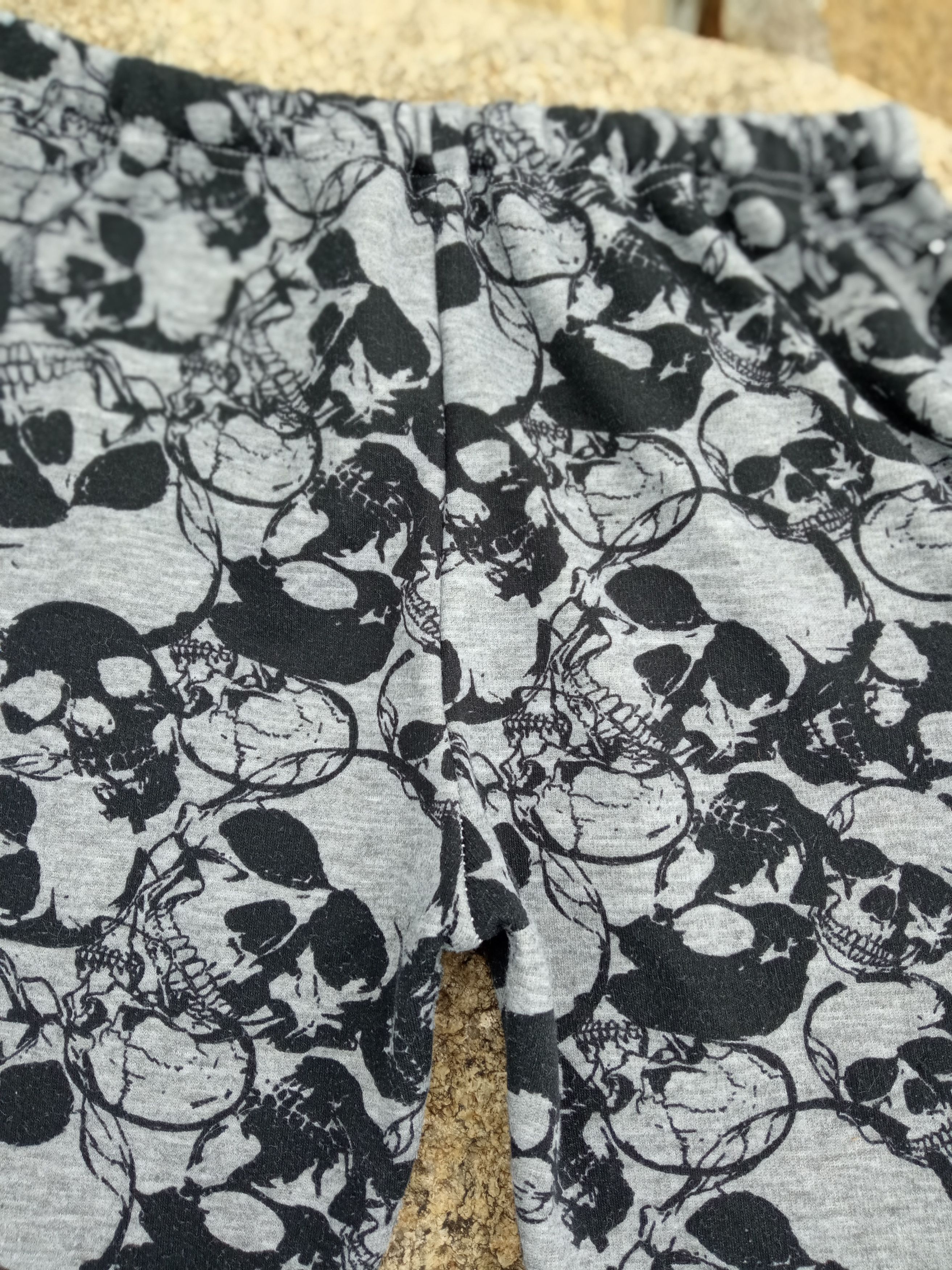 Japanese Brand Skull Full Printed Legging Size 28" / US 6 / IT 42 - 6 Thumbnail