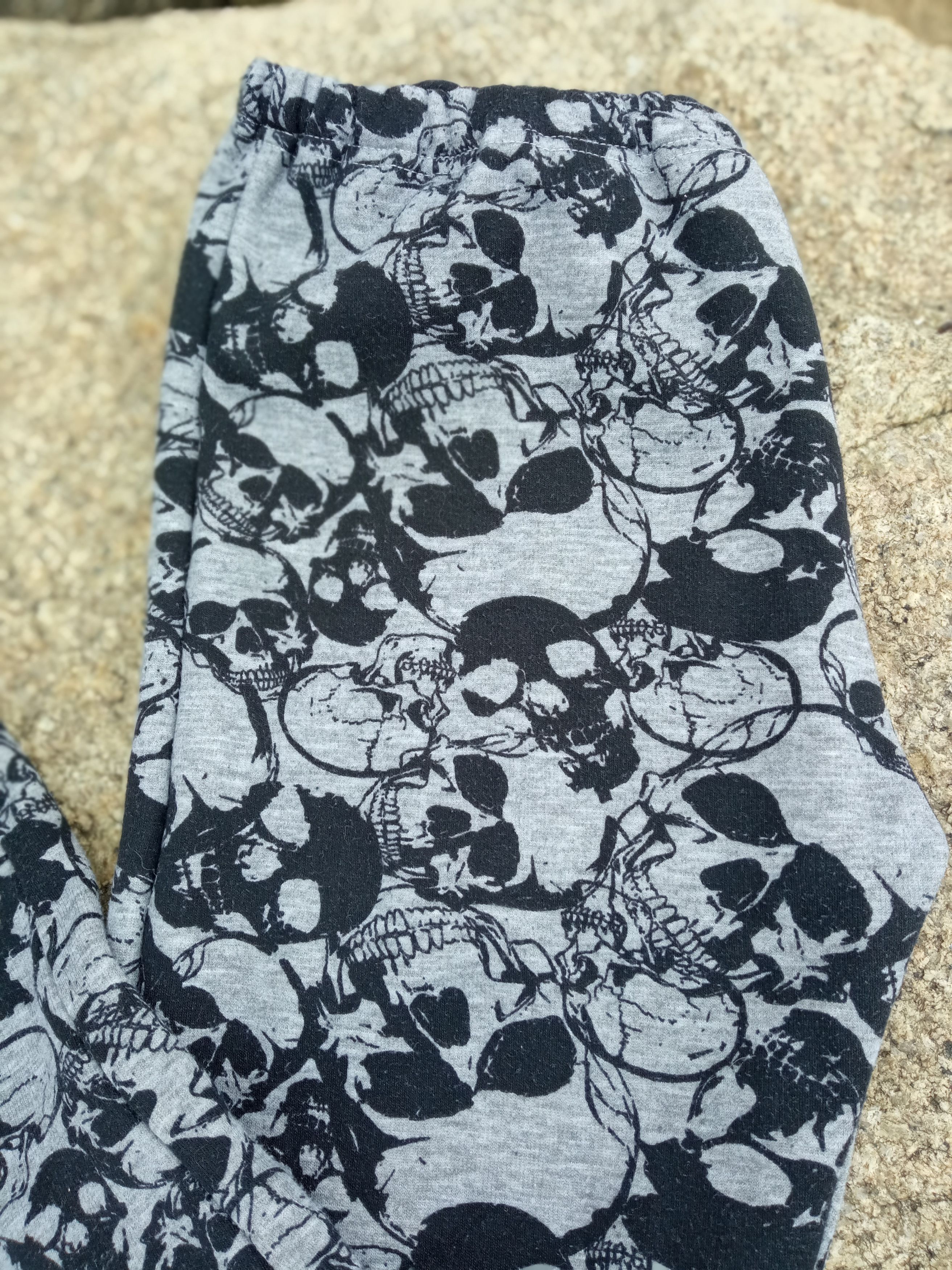 Japanese Brand Skull Full Printed Legging Size 28" / US 6 / IT 42 - 9 Thumbnail
