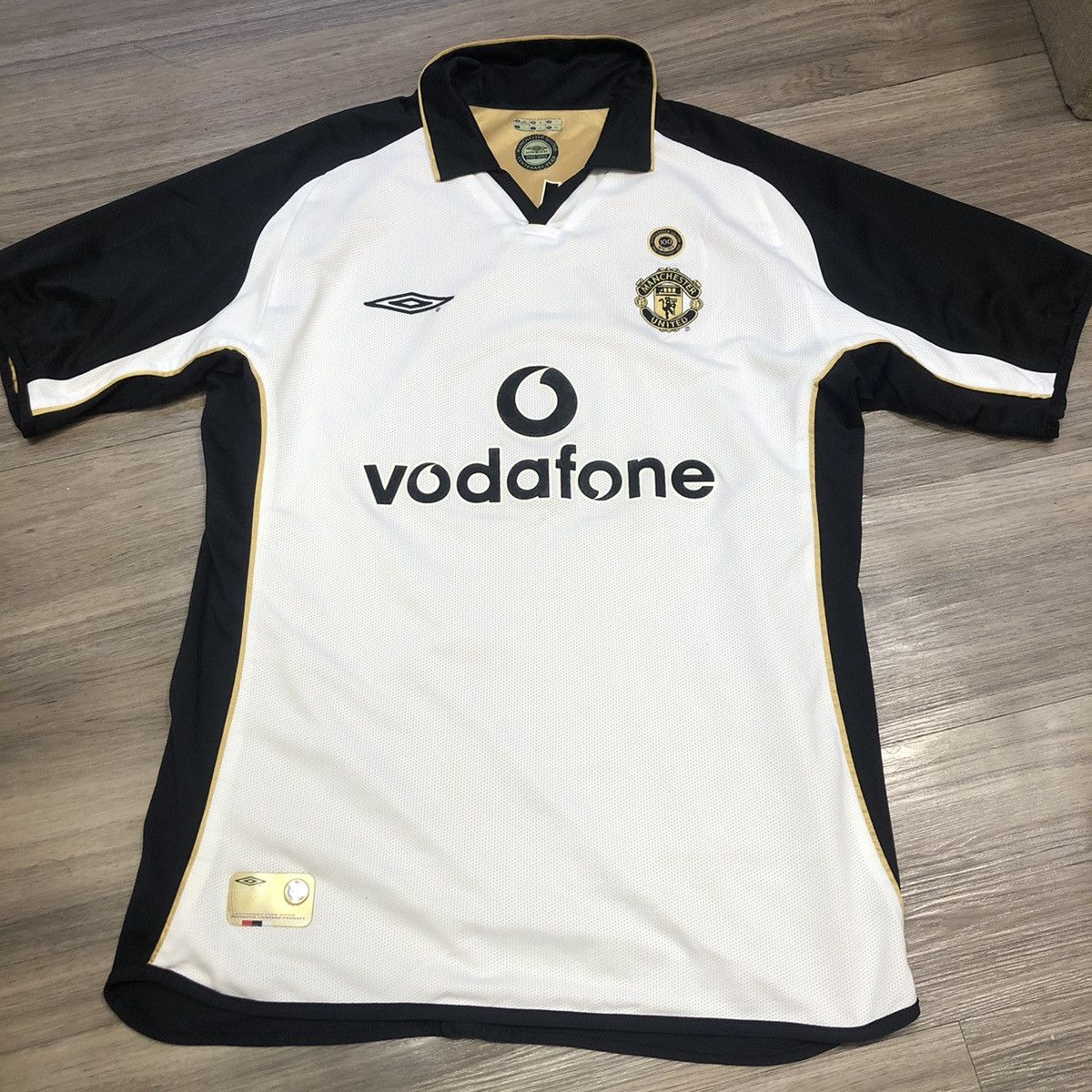 Manchester United 01/02 centenary reversible shirt 7 Beckham