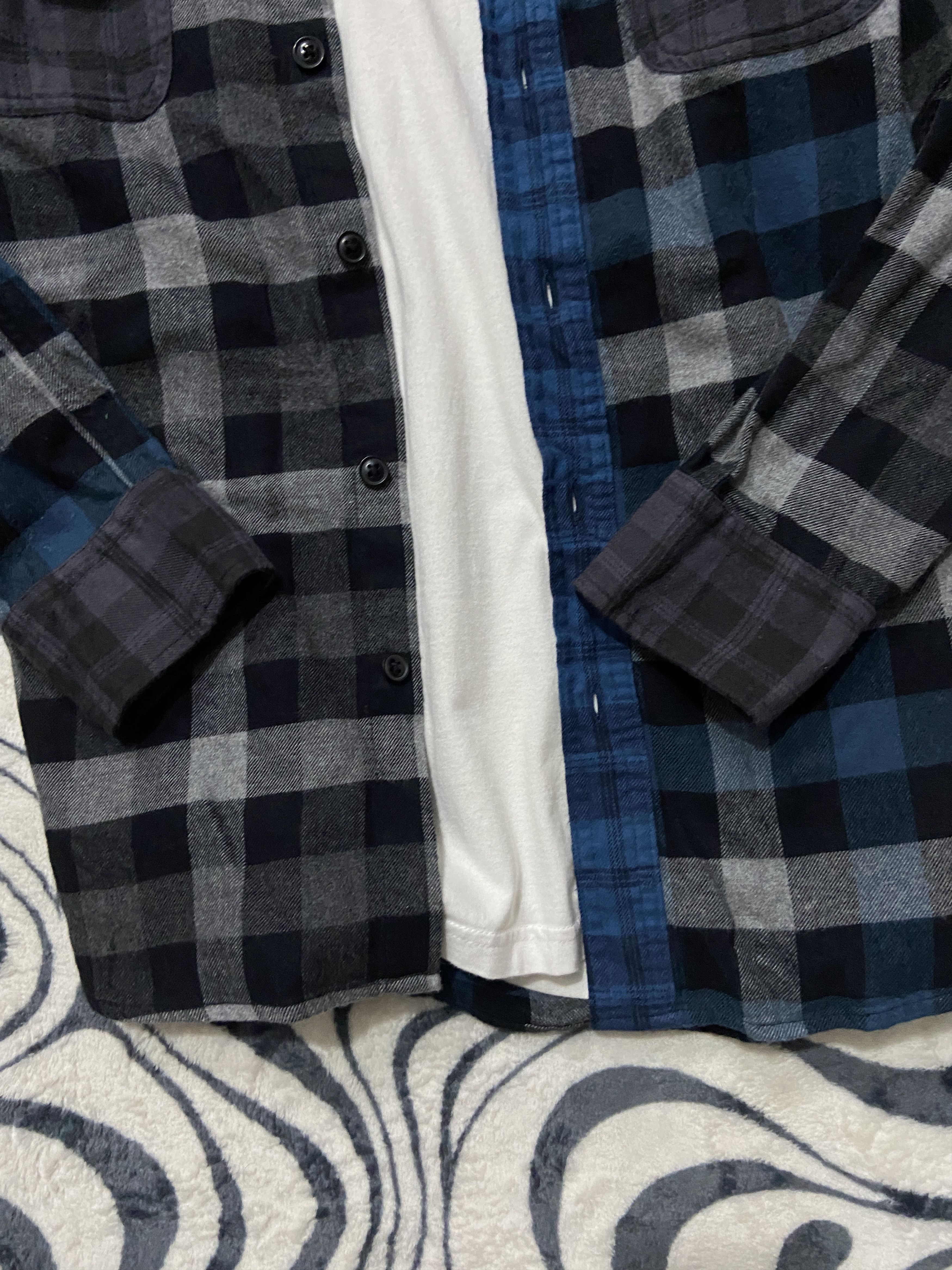 Flannel Vintage UNIQLO Flannel Plaid Shirt Travis style Size US XL / EU 56 / 4 - 3 Thumbnail