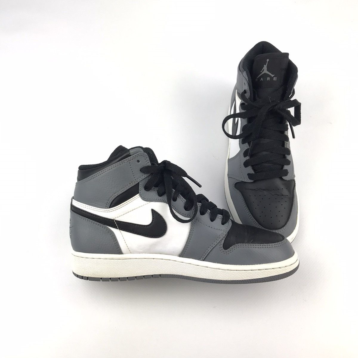 Nike 2017 Nike Jordan 1 Retro Rare Air Cool Grey GS Size US 5.5 / EU 38 - 8 Thumbnail