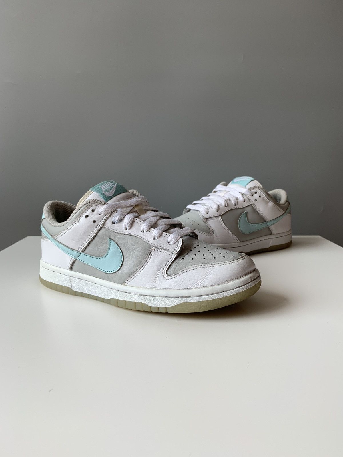 Nike 2005 Nike Dunk Low Ice Blue Neutral Grey White / Baby Blue Size US 7 / IT 37 - 2 Thumbnail