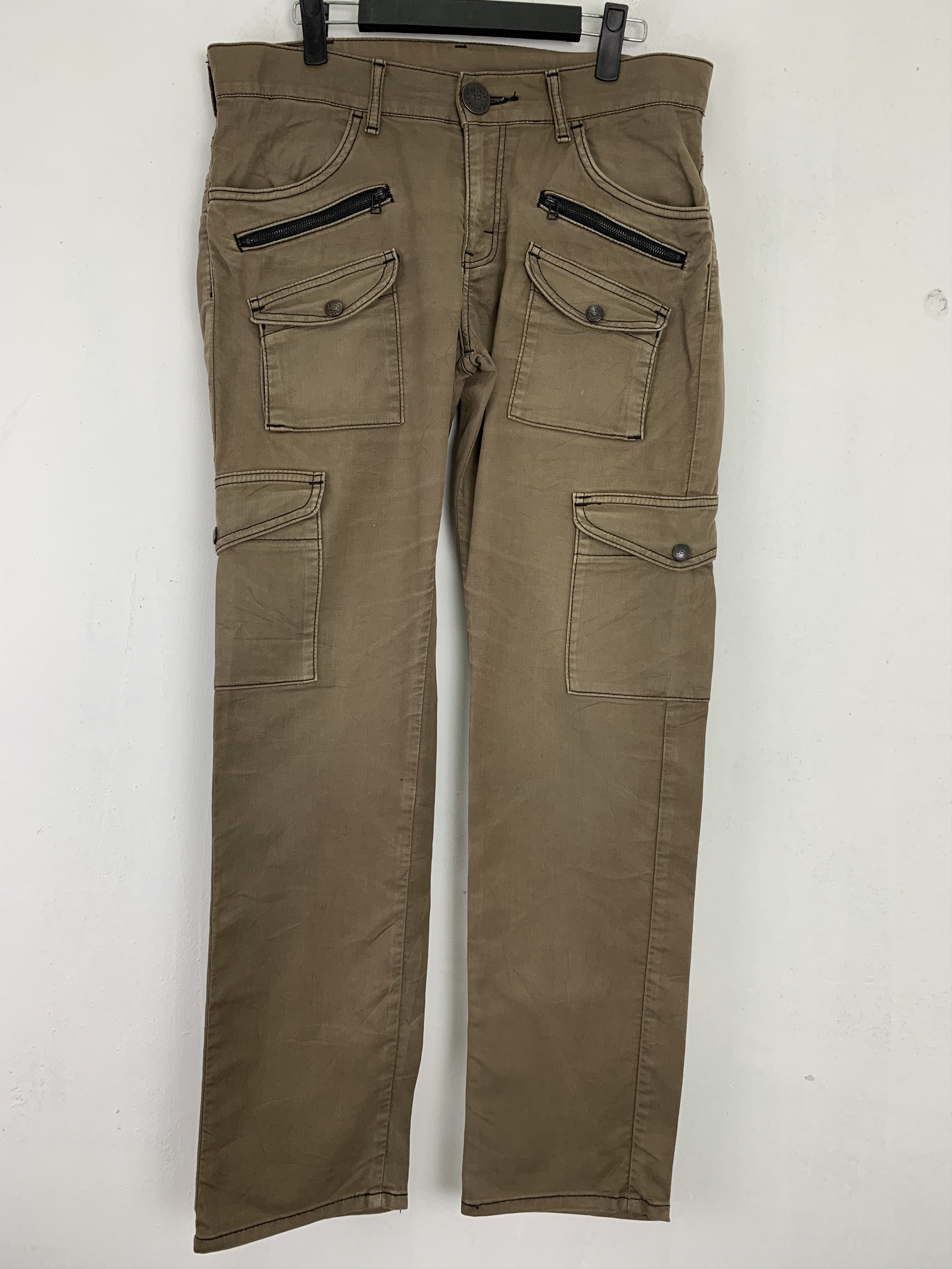 Japanese Brand Lee Riders Cargo Pants Multipocket buckle belt Streetwear Size US 31 - 1 Thumbnail