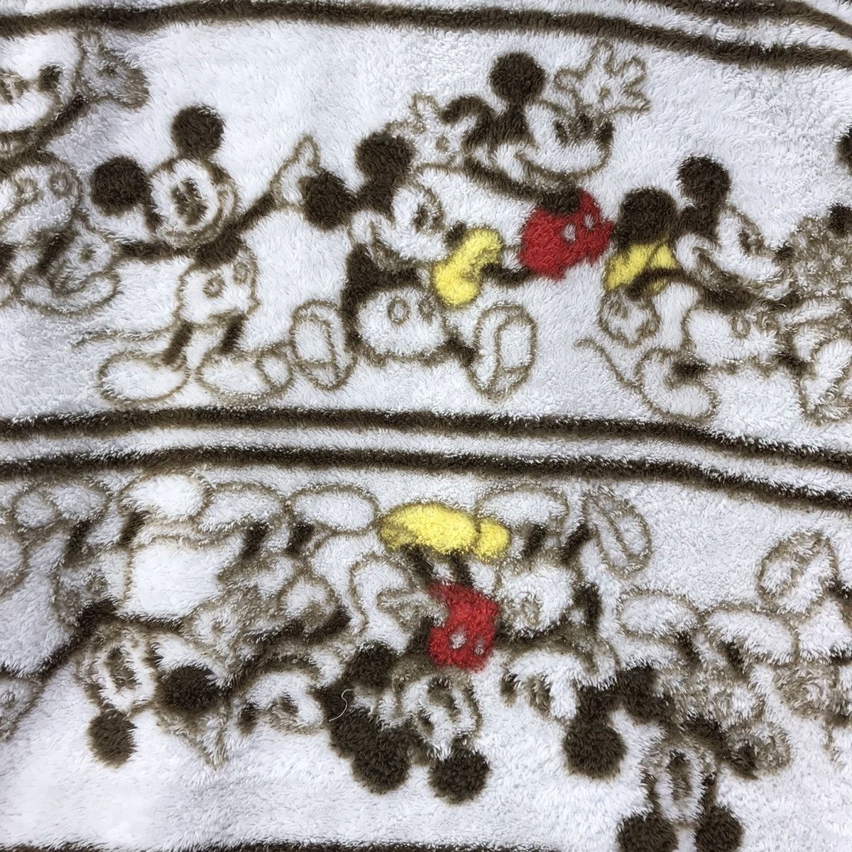 Disney DISNEY MICKEY MOUSE Overprint Sherpa Fleece Sweatshirt Size US S / EU 44-46 / 1 - 3 Thumbnail