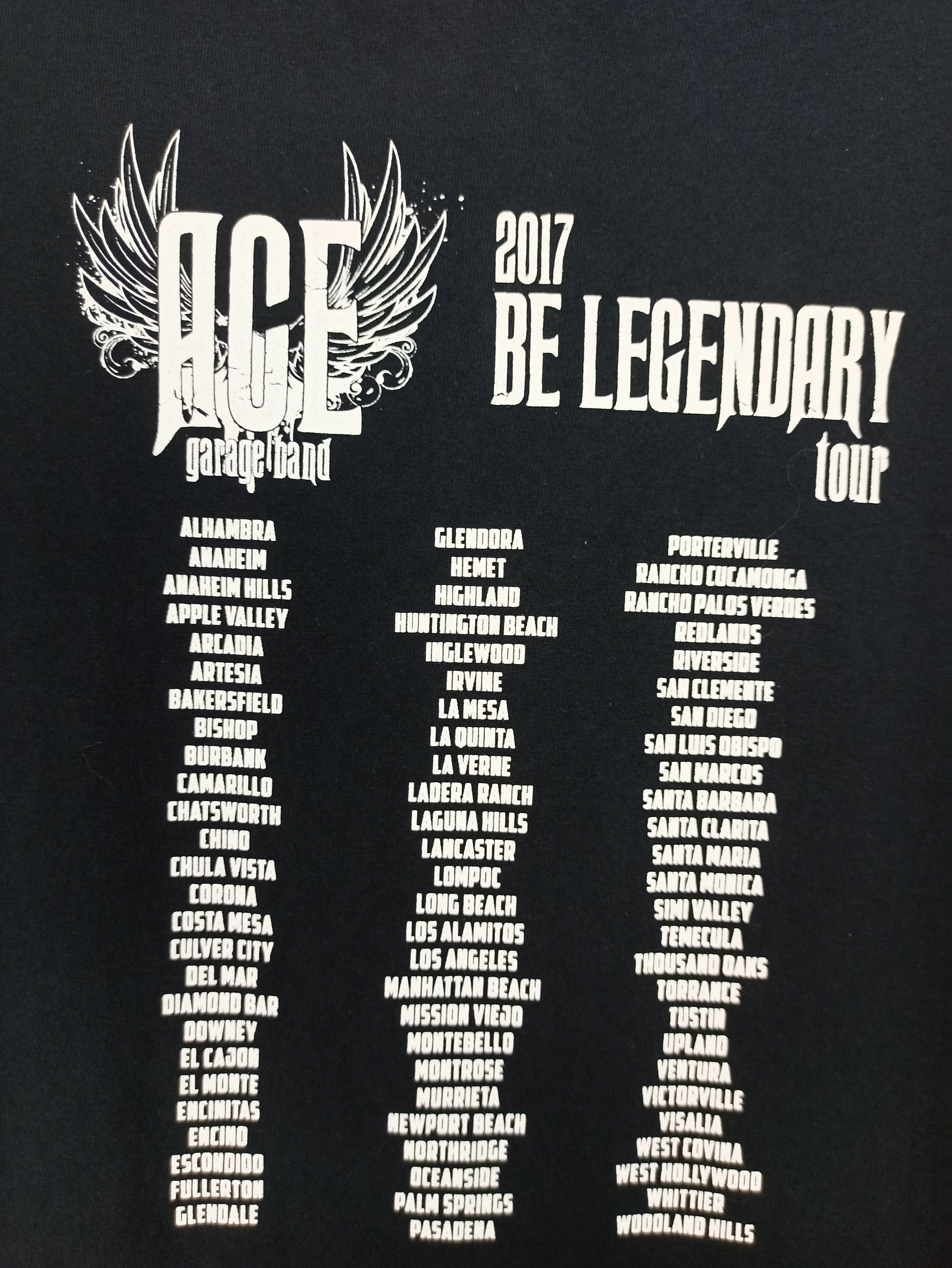 Band Tees Rare Ace garage band Tour 2017 Tee Dirty Paint Size US XL / EU 56 / 4 - 5 Thumbnail