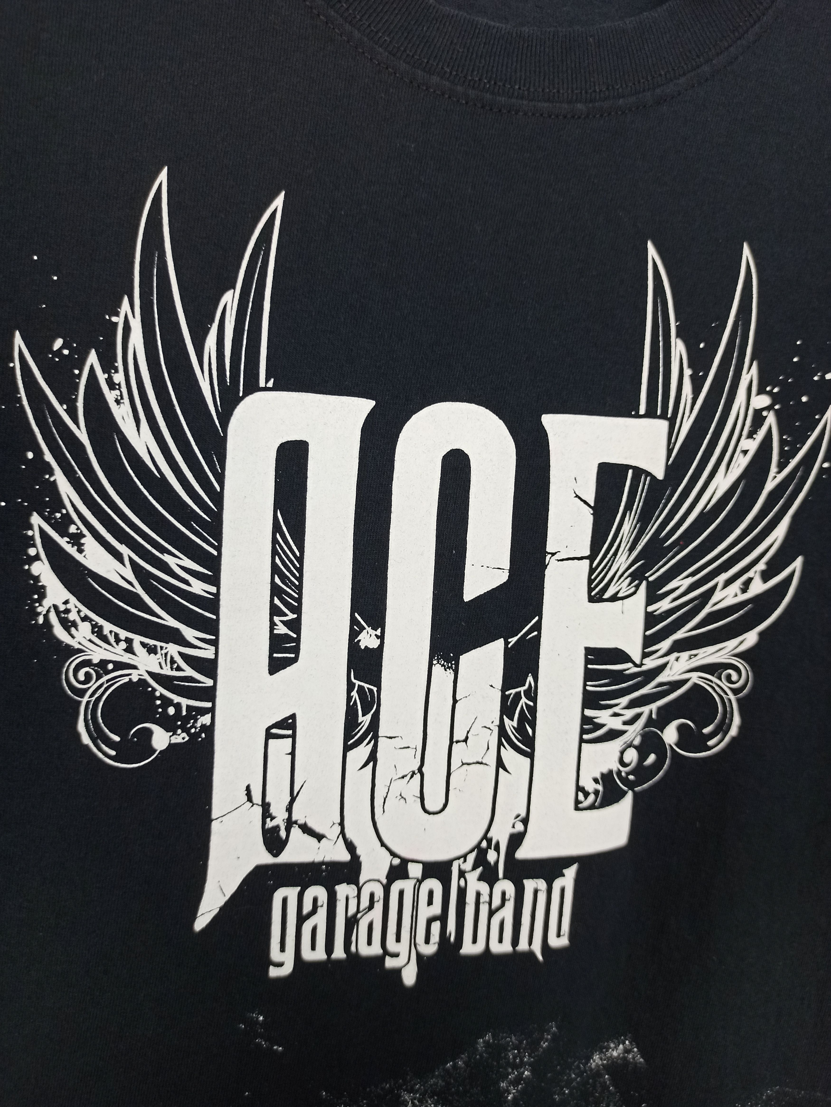 Band Tees Rare Ace garage band Tour 2017 Tee Dirty Paint Size US XL / EU 56 / 4 - 2 Thumbnail