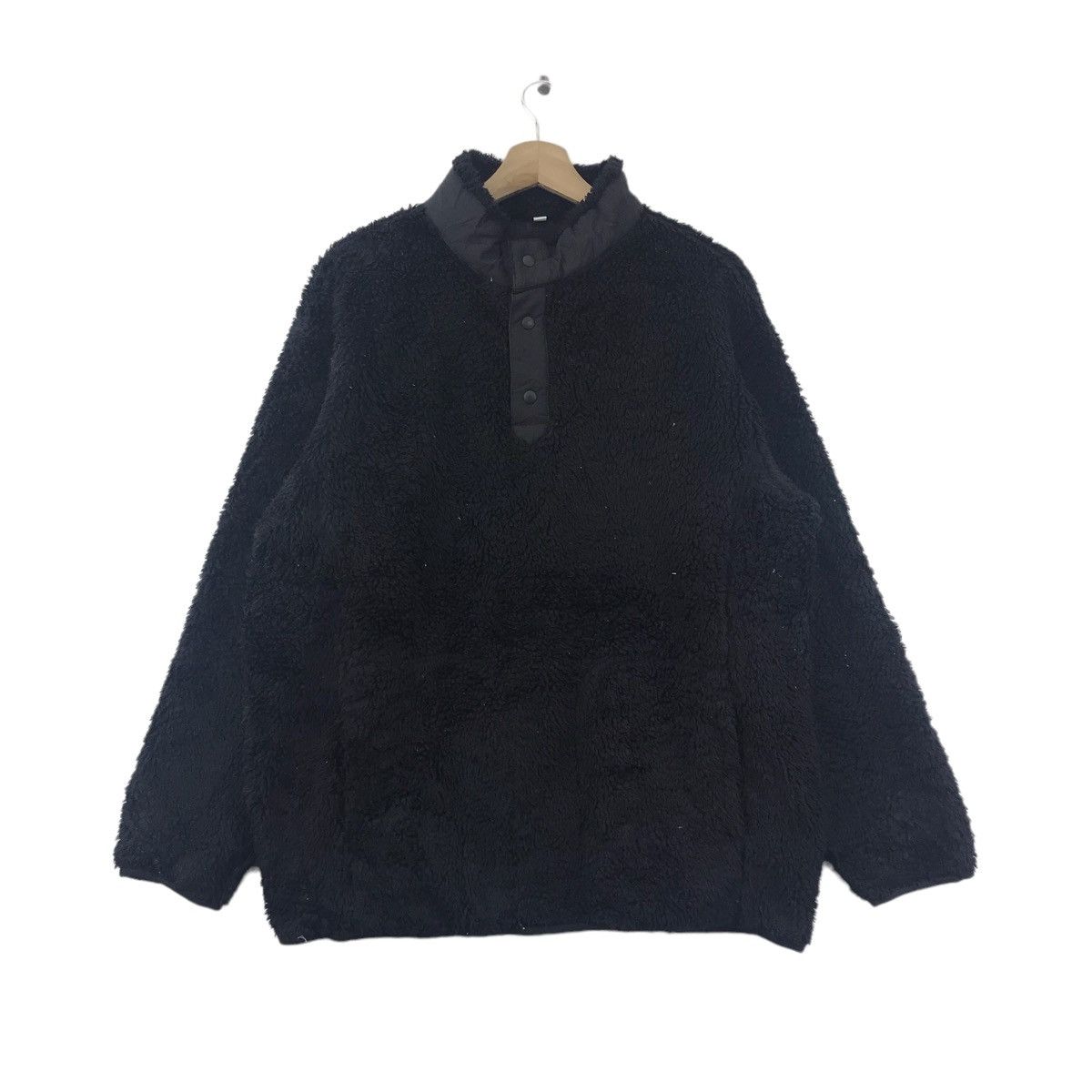 Uniqlo × White Mountaineering WHITE MOUNTAINEERING x UNIQLO Sherpa Fleece Black Sweatshirt Size US L / EU 52-54 / 3 - 1 Thumbnail